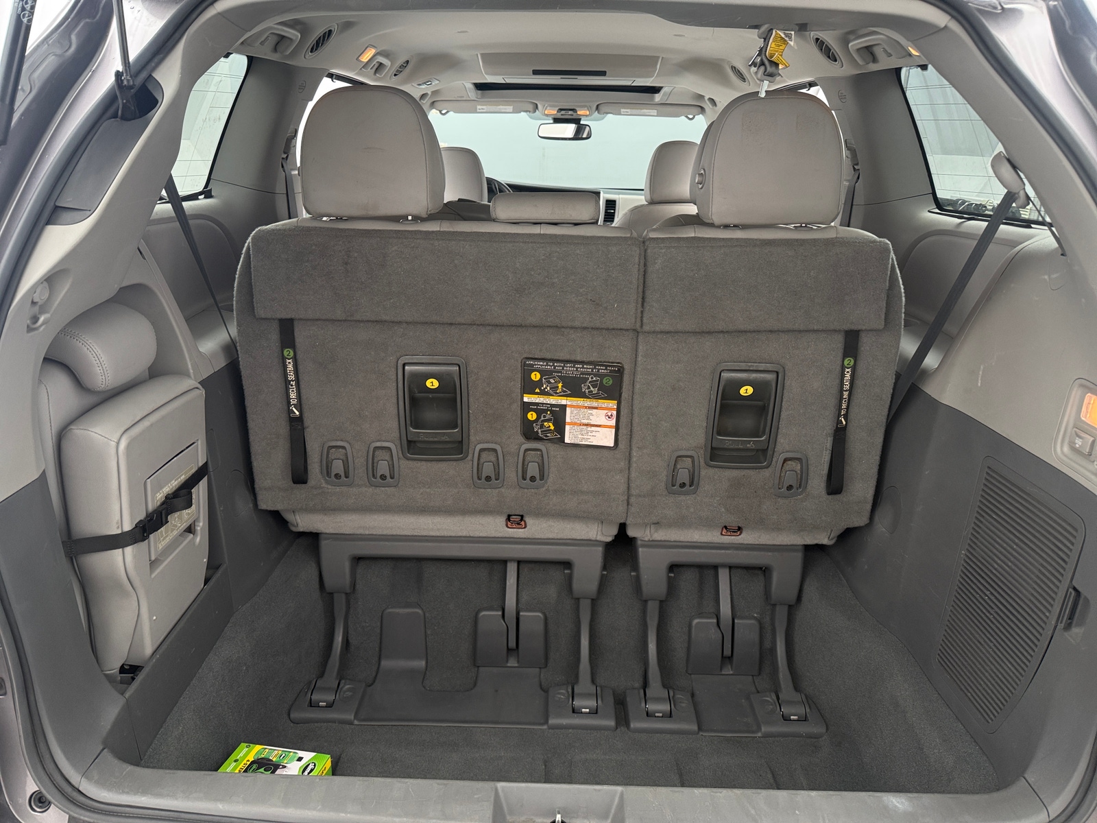 Thumbnail: 2020 Toyota Sienna - 7