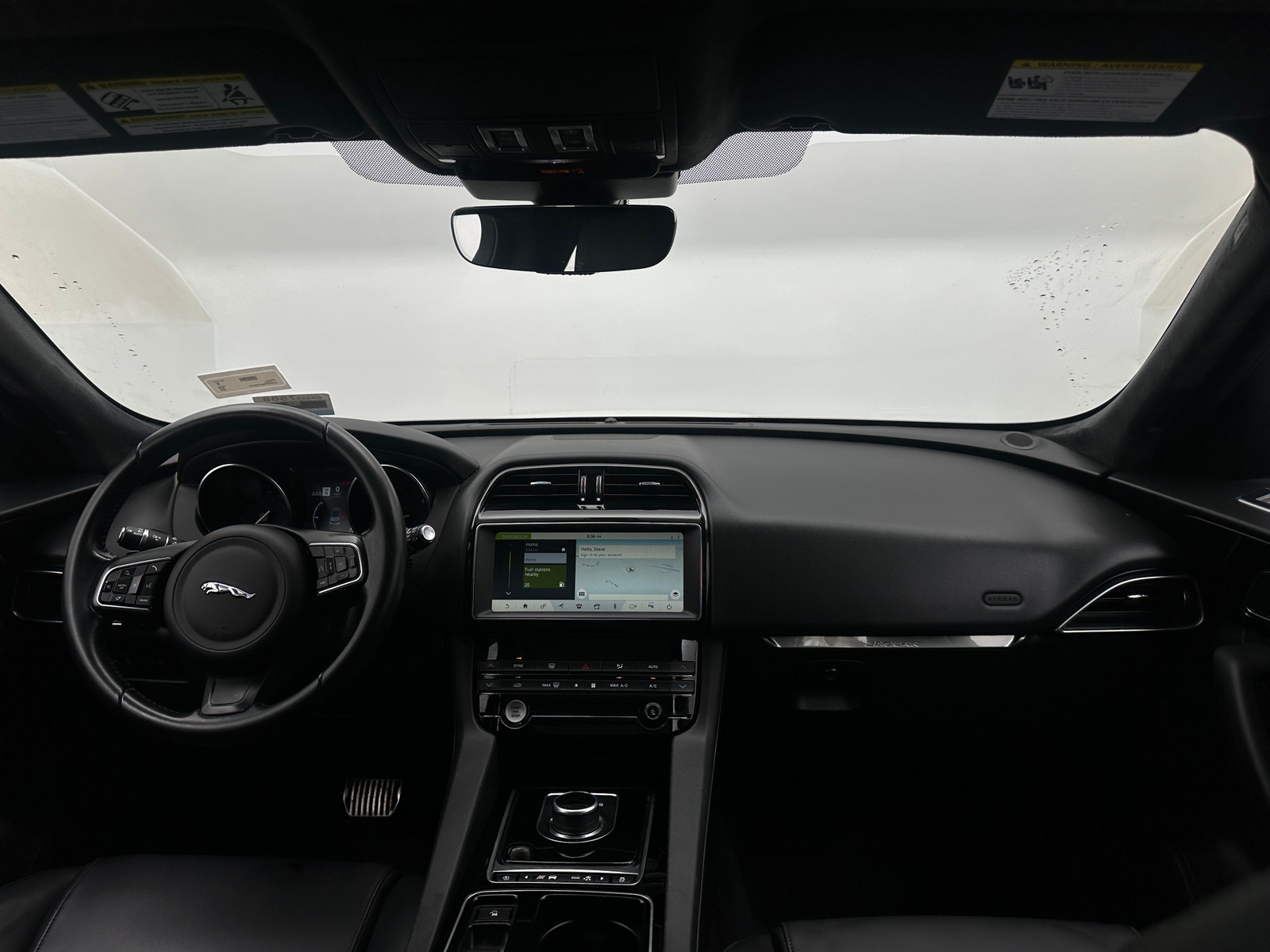 Thumbnail: 2019 Jaguar F-Pace - 2