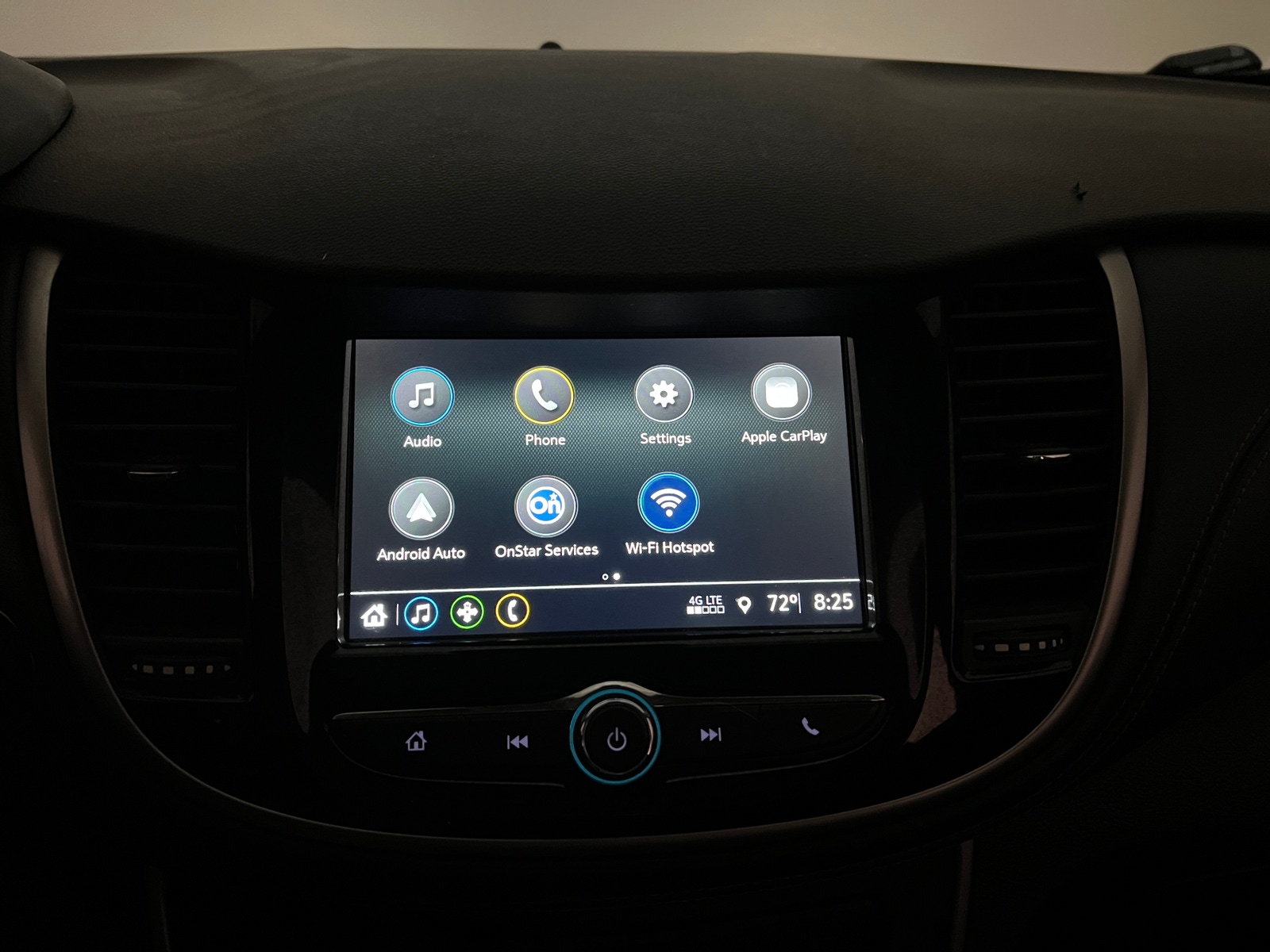 Thumbnail: 2019 Chevrolet Trax - 3