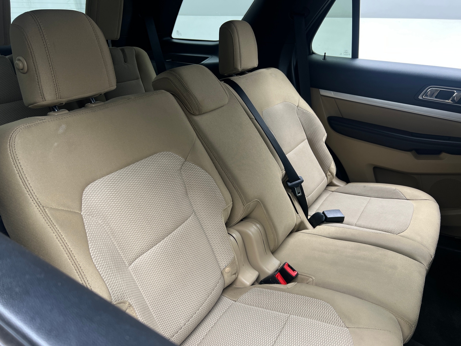 Thumbnail: 2016 Ford Explorer - 6