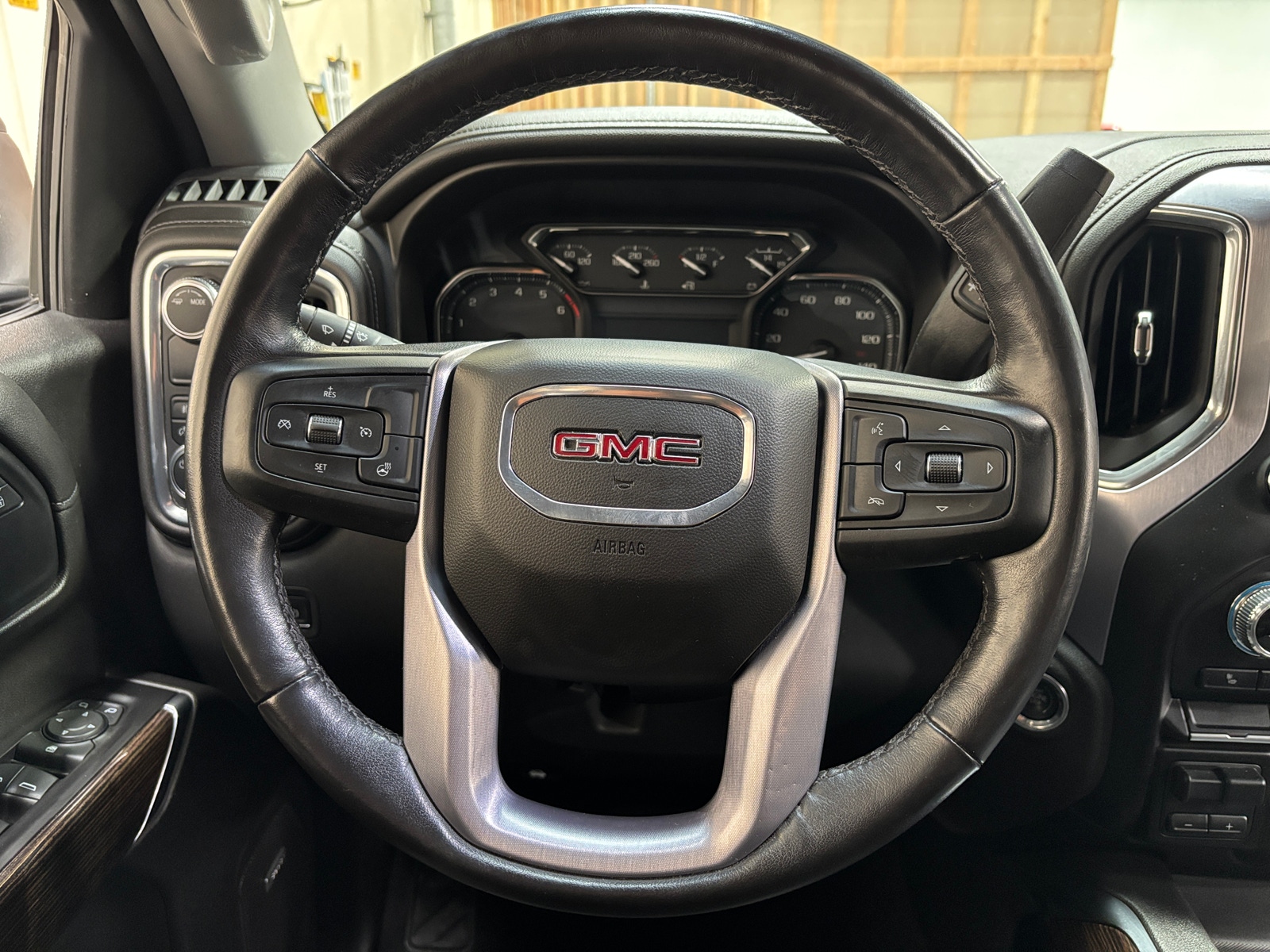 Thumbnail: 2020 GMC Sierra 1500 - 5