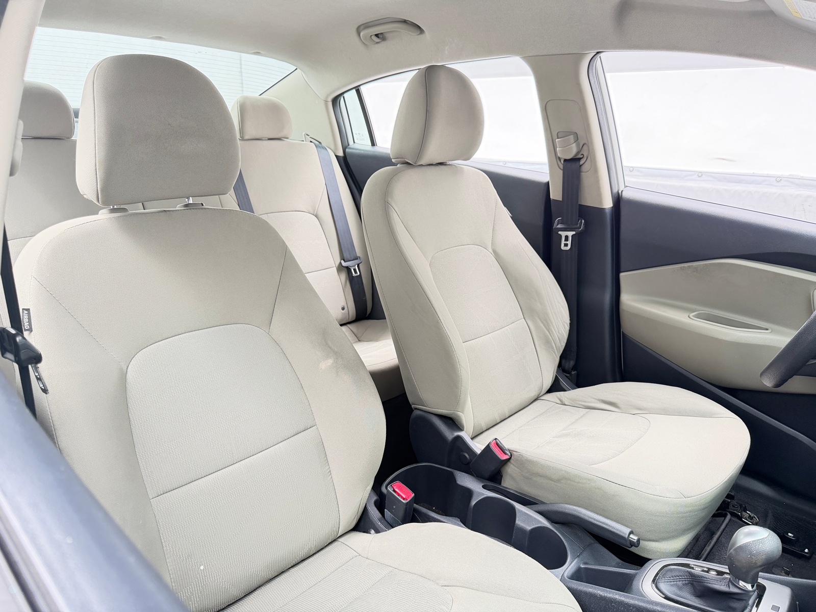 Thumbnail: 2015 Kia Rio - 2