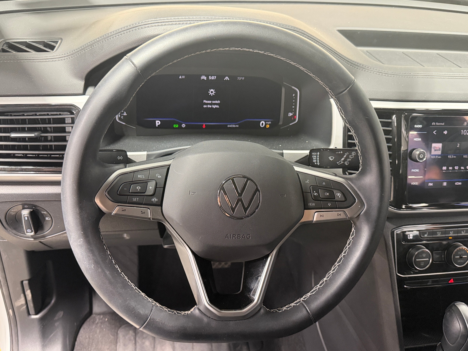 Thumbnail: 2022 Volkswagen Atlas - 4