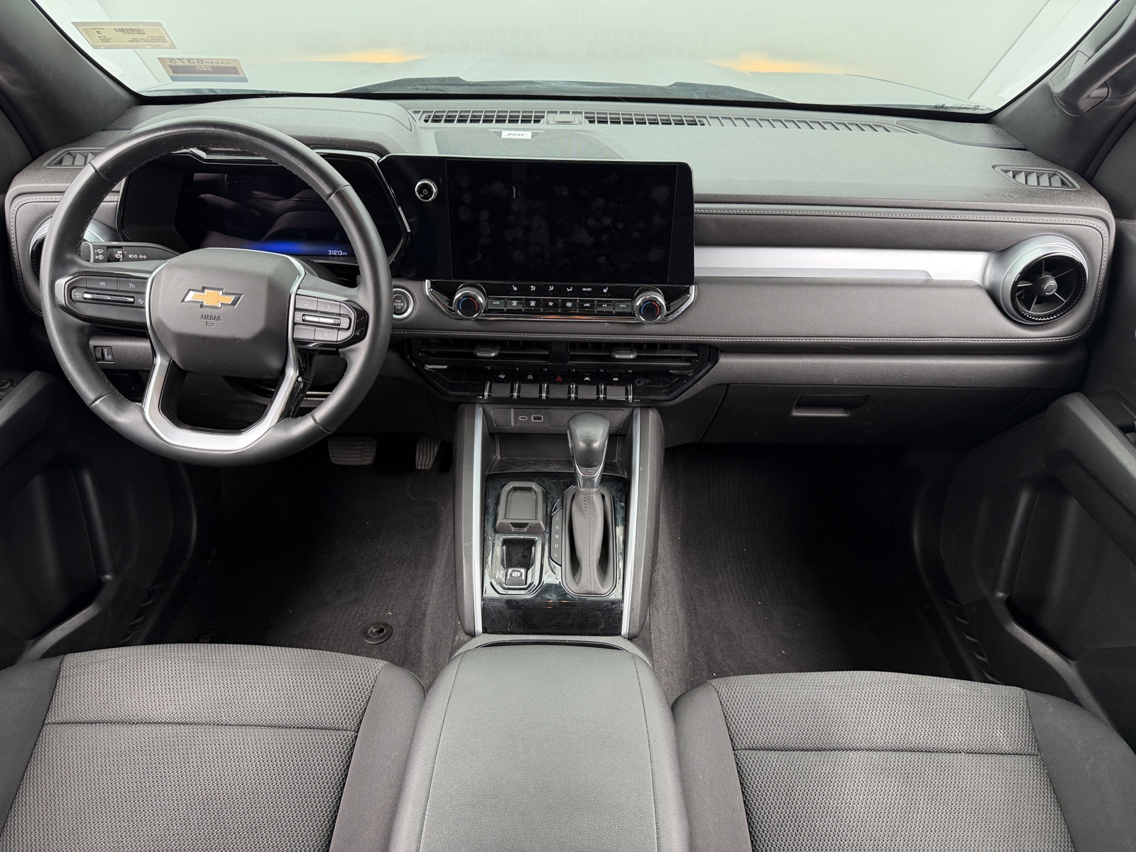 Thumbnail: 2023 Chevrolet Colorado - 3