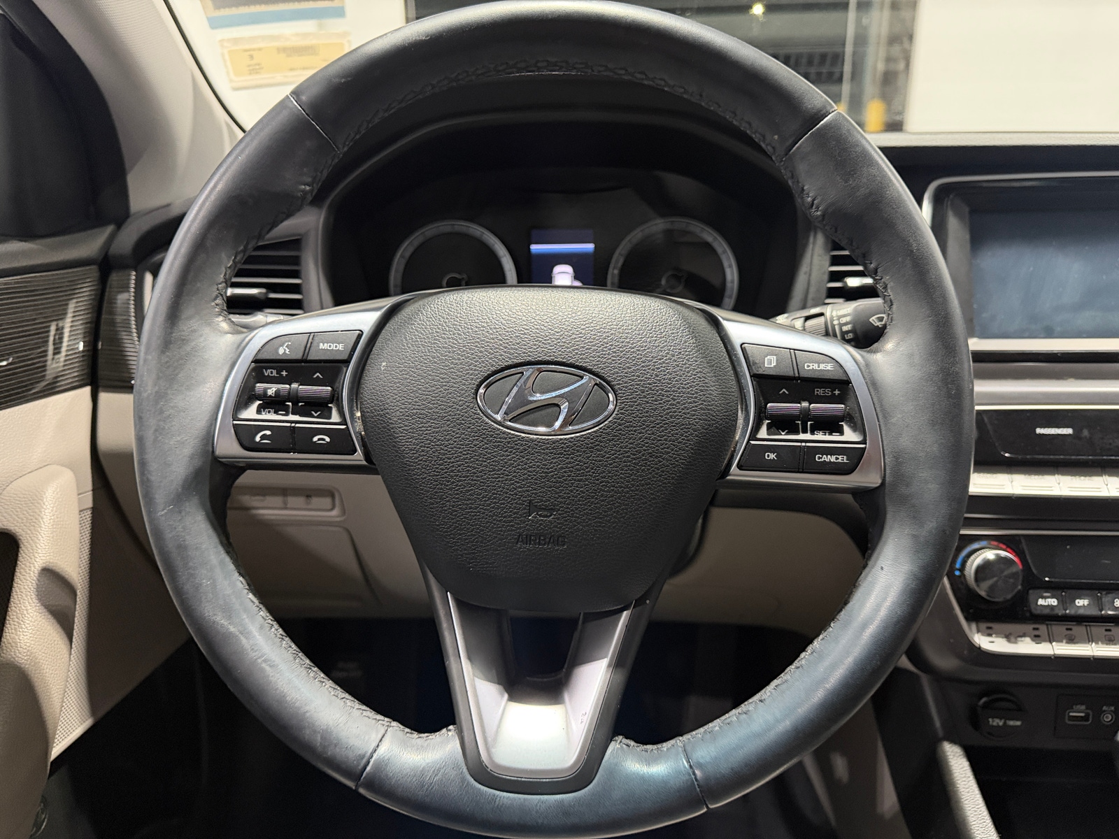 Thumbnail: 2018 Hyundai Sonata - 4