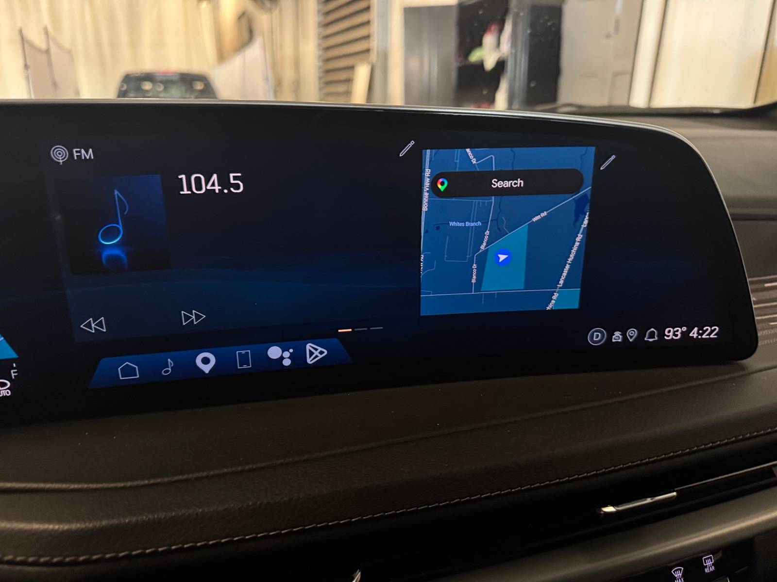 Thumbnail: 2024 Cadillac XT4 - 3