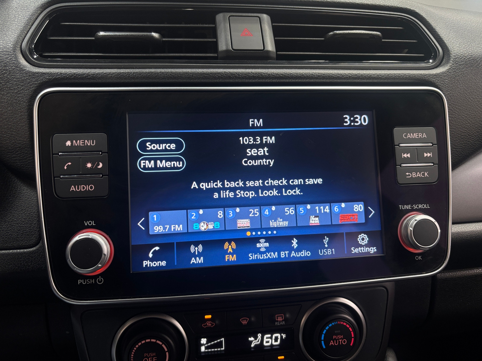 Thumbnail: 2025 Nissan Leaf - 4