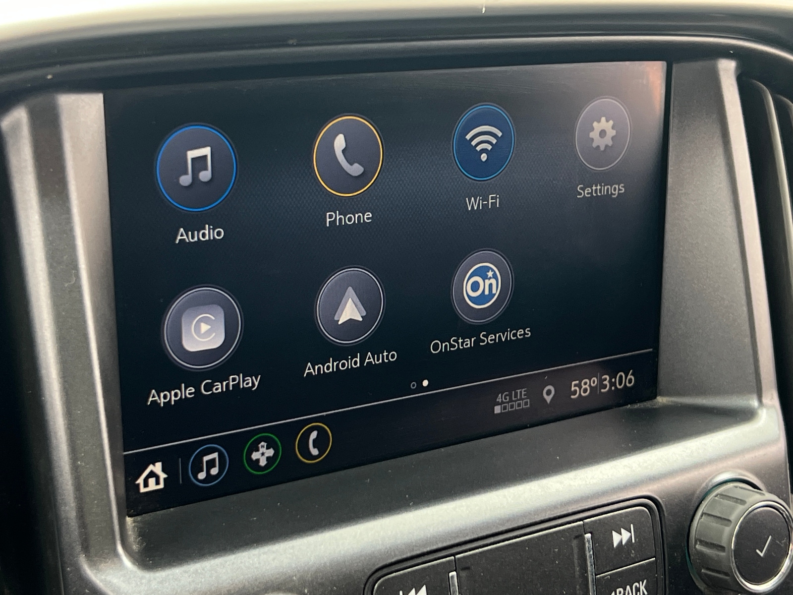 Thumbnail: 2021 Chevrolet Colorado - 4