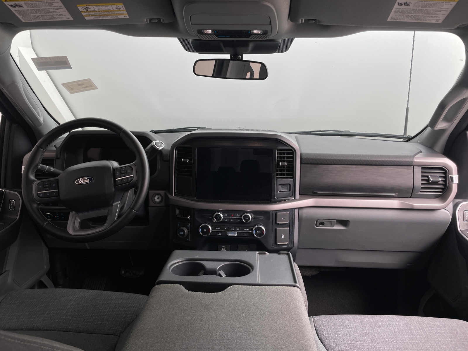 Thumbnail: 2025 Ford Econoline - 3