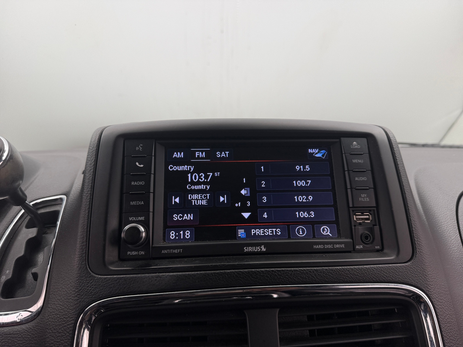 Thumbnail: 2018 Dodge Grand Caravan - 3