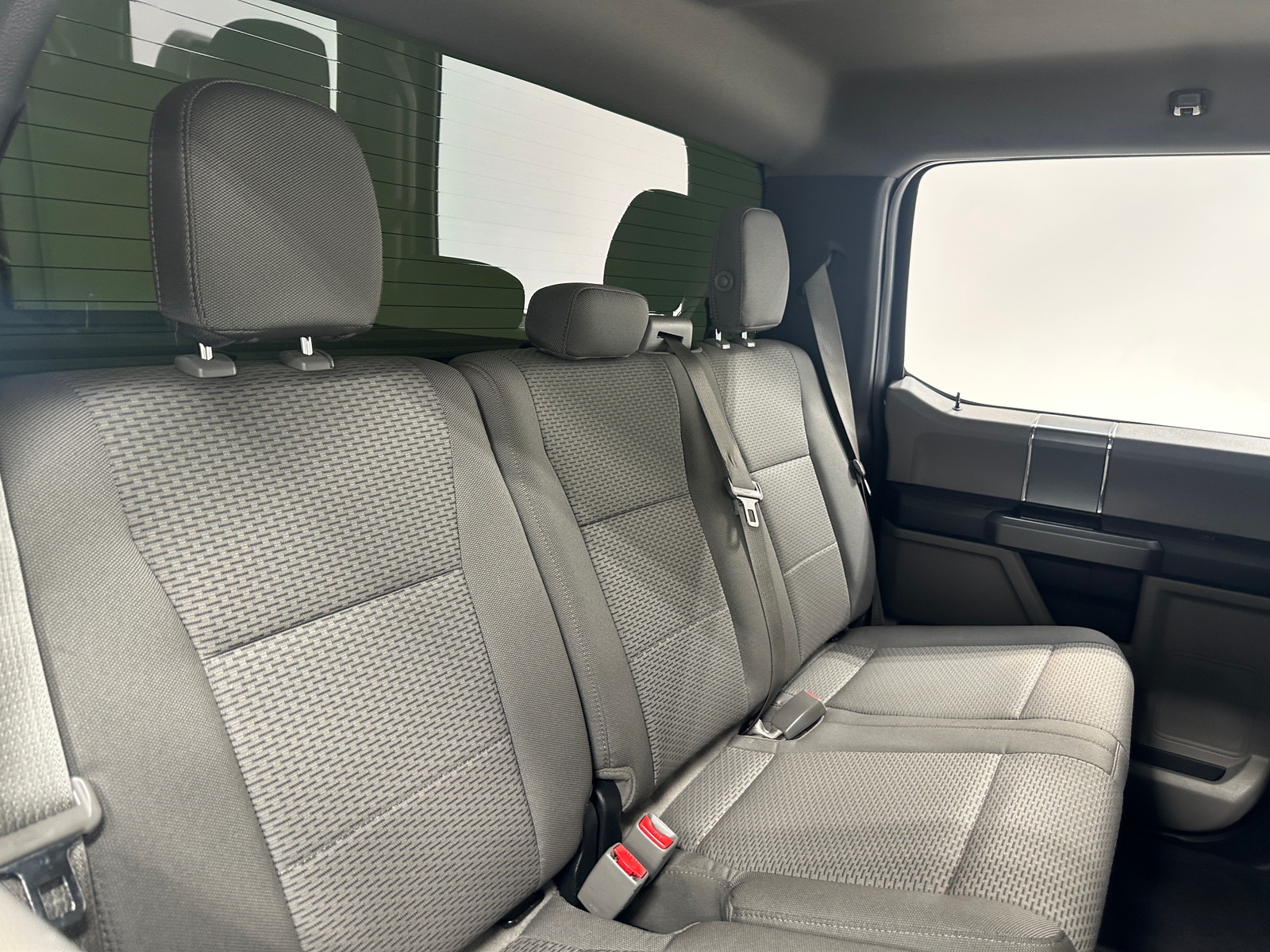 Thumbnail: 2016 Ford Econoline - 6