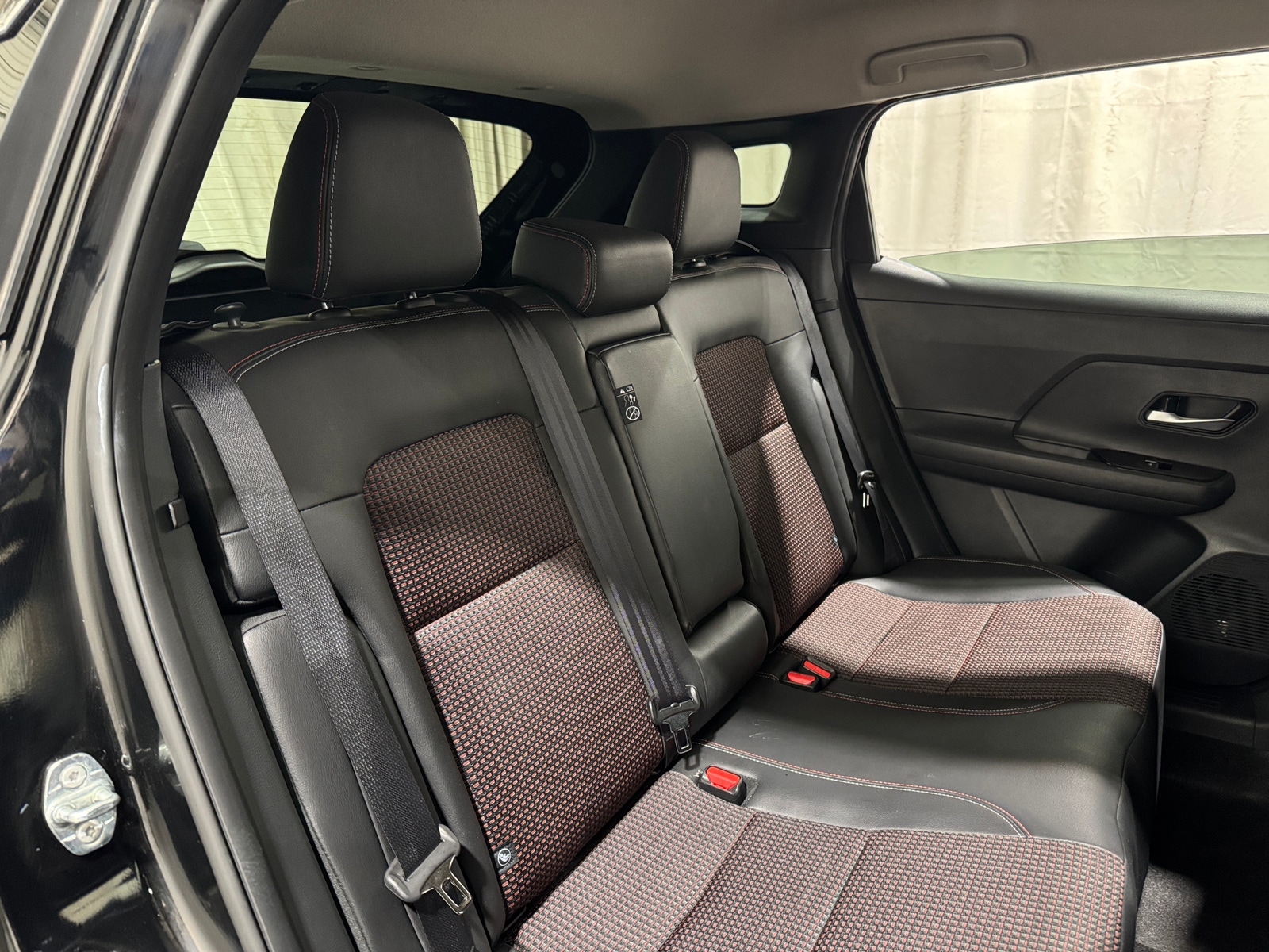 Thumbnail: 2026 Nissan Kicks - 5