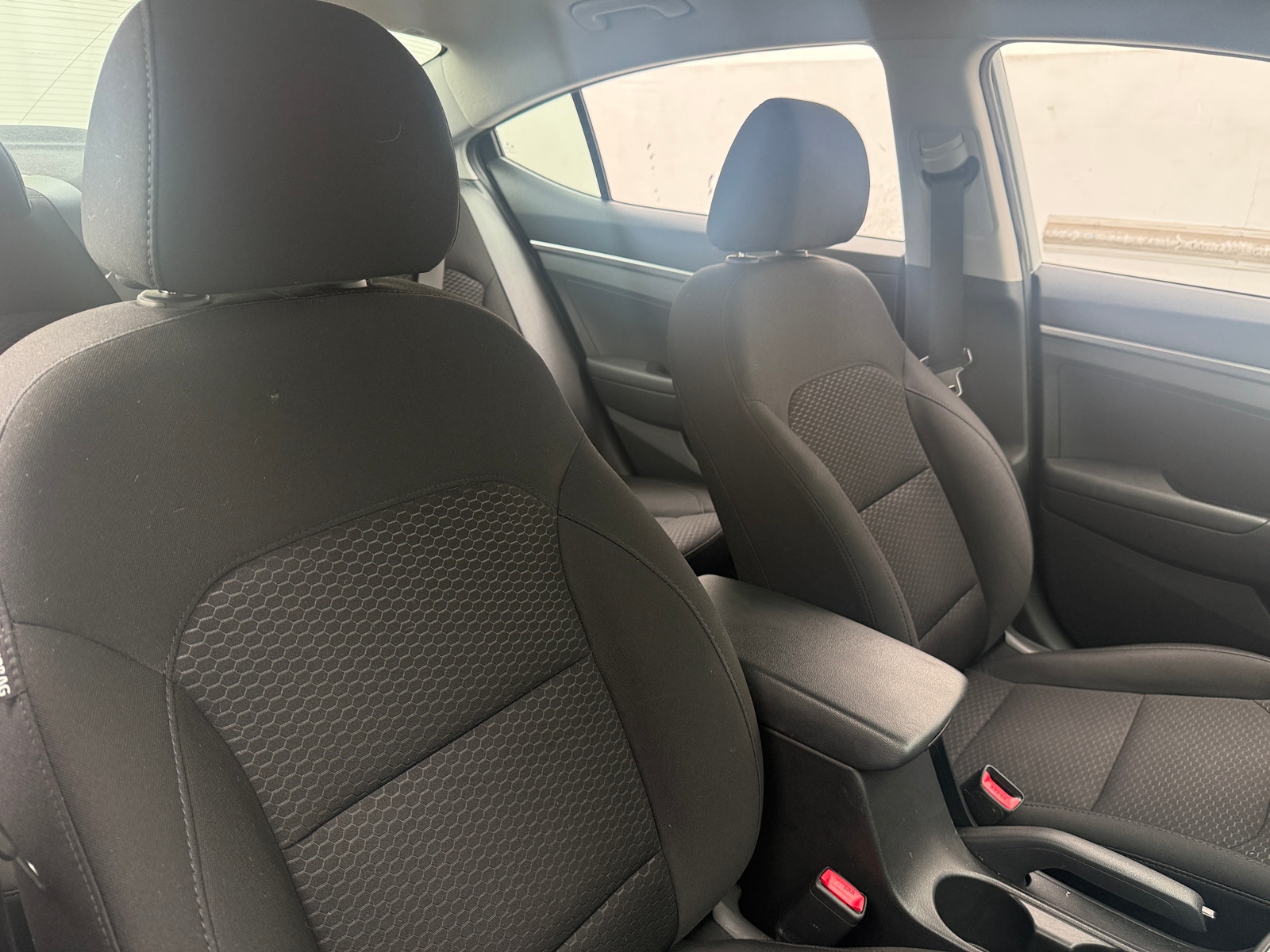 Thumbnail: 2019 Hyundai Elantra - 2