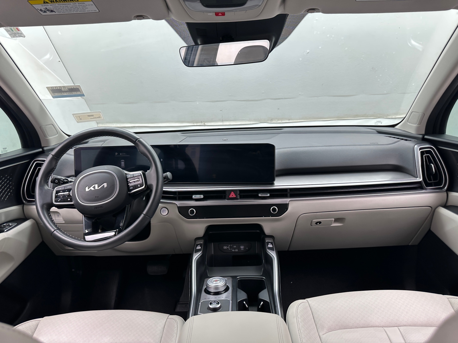 Thumbnail: 2025 Kia Sorento - 2