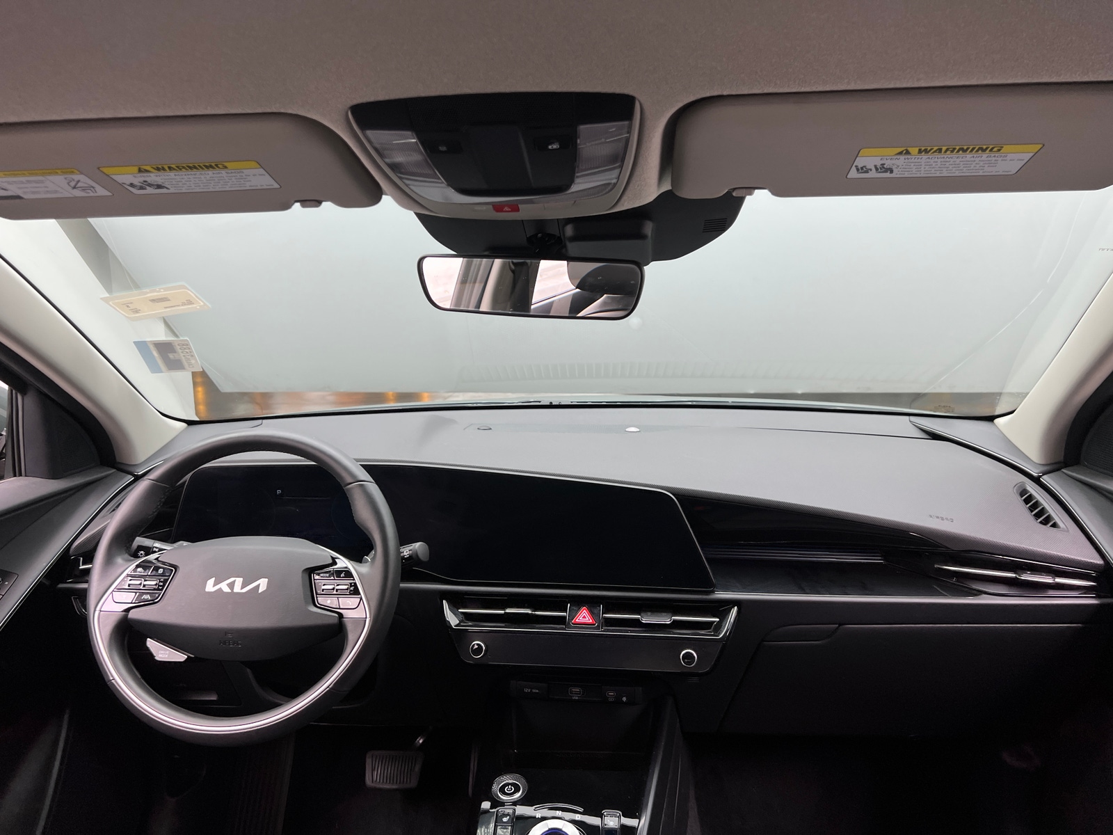 Thumbnail: 2023 Kia Niro - 2