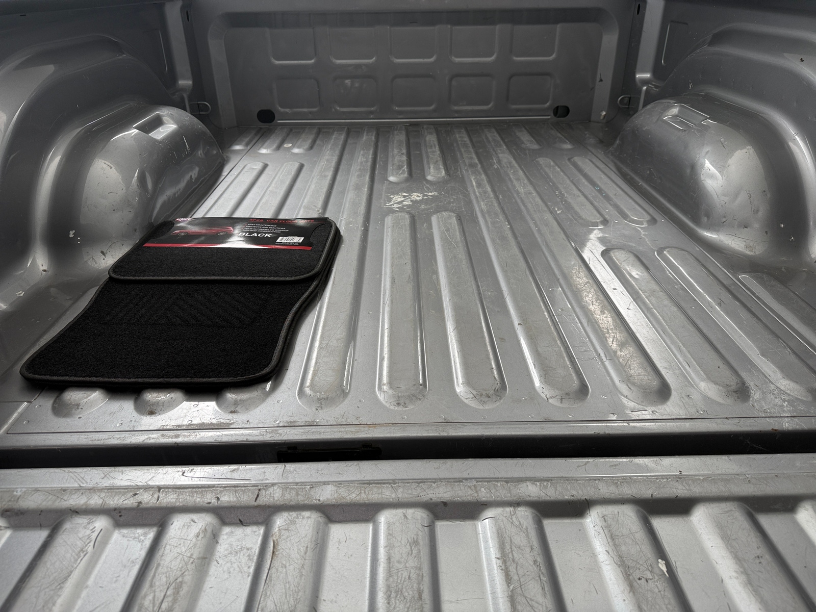 Thumbnail: 2024 RAM 1500 Classic - 7