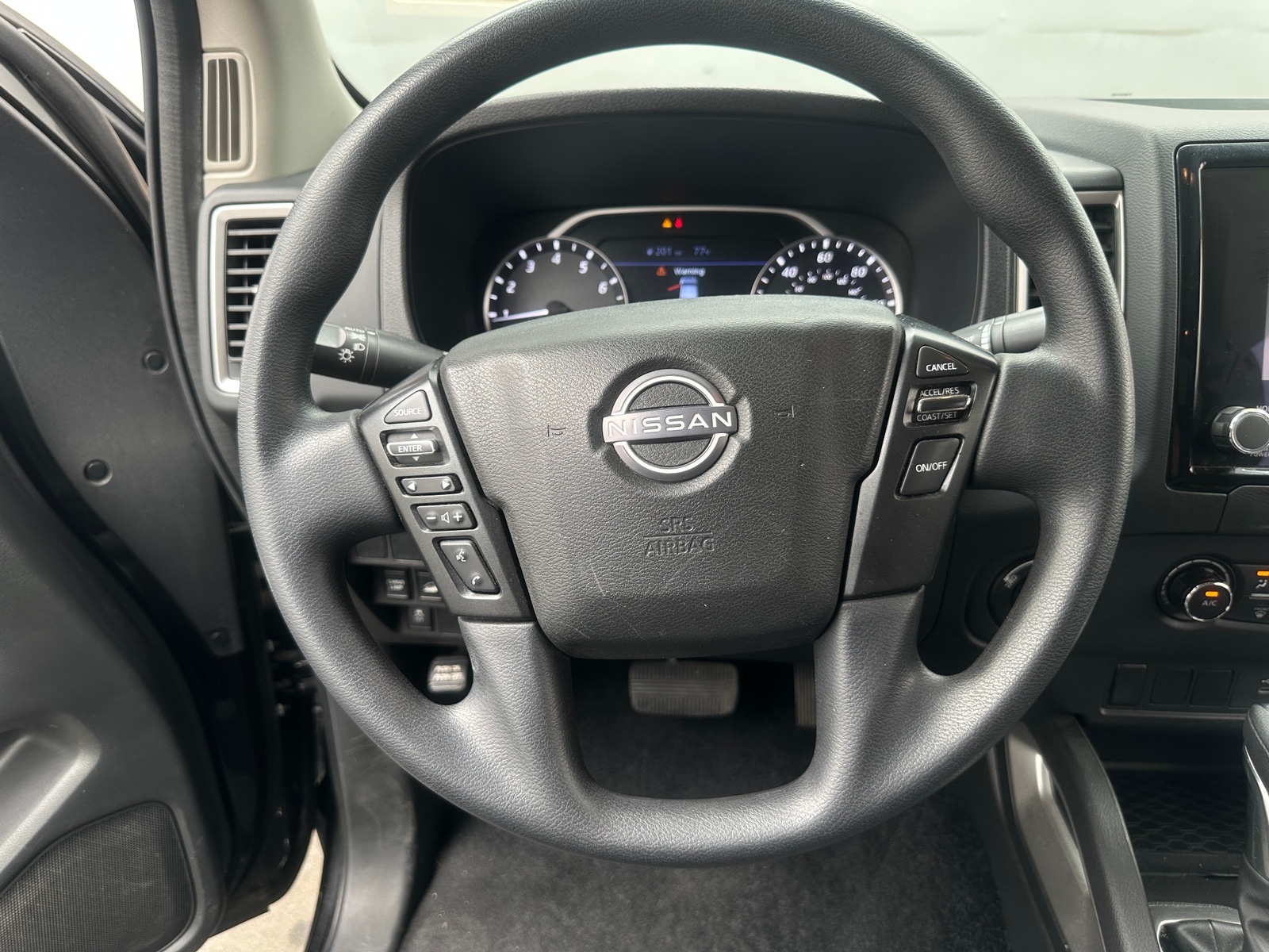 Thumbnail: 2024 Nissan Frontier - 5