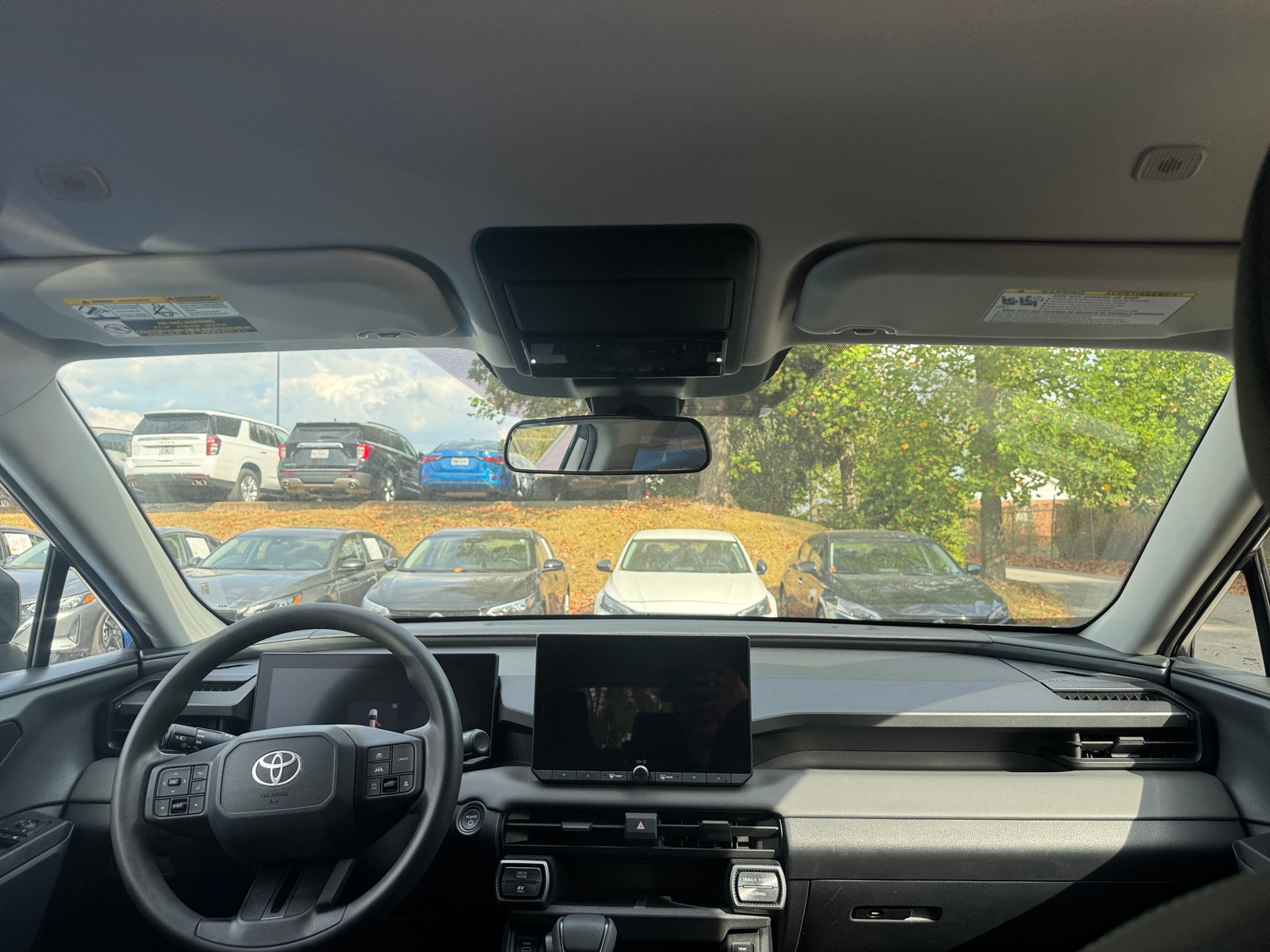 Thumbnail: 2026 Toyota RAV4 - 3