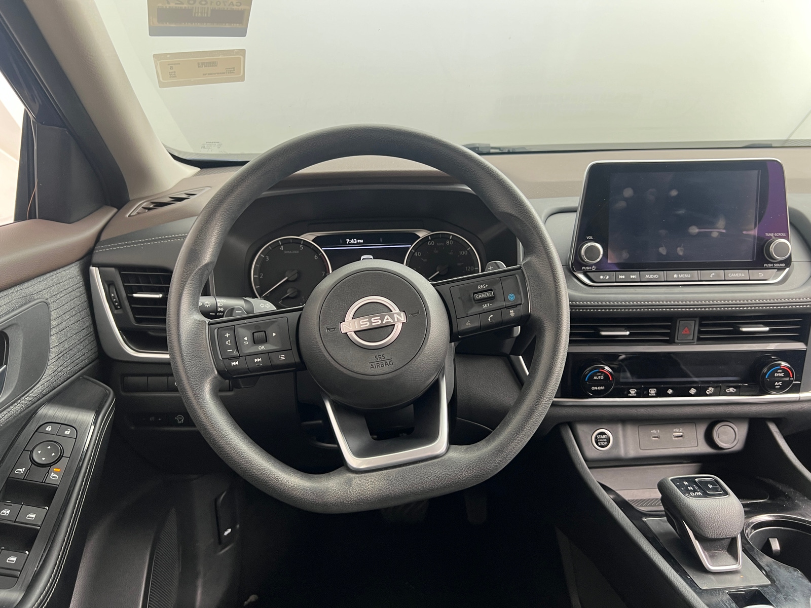 Thumbnail: 2023 Nissan Rogue - 5