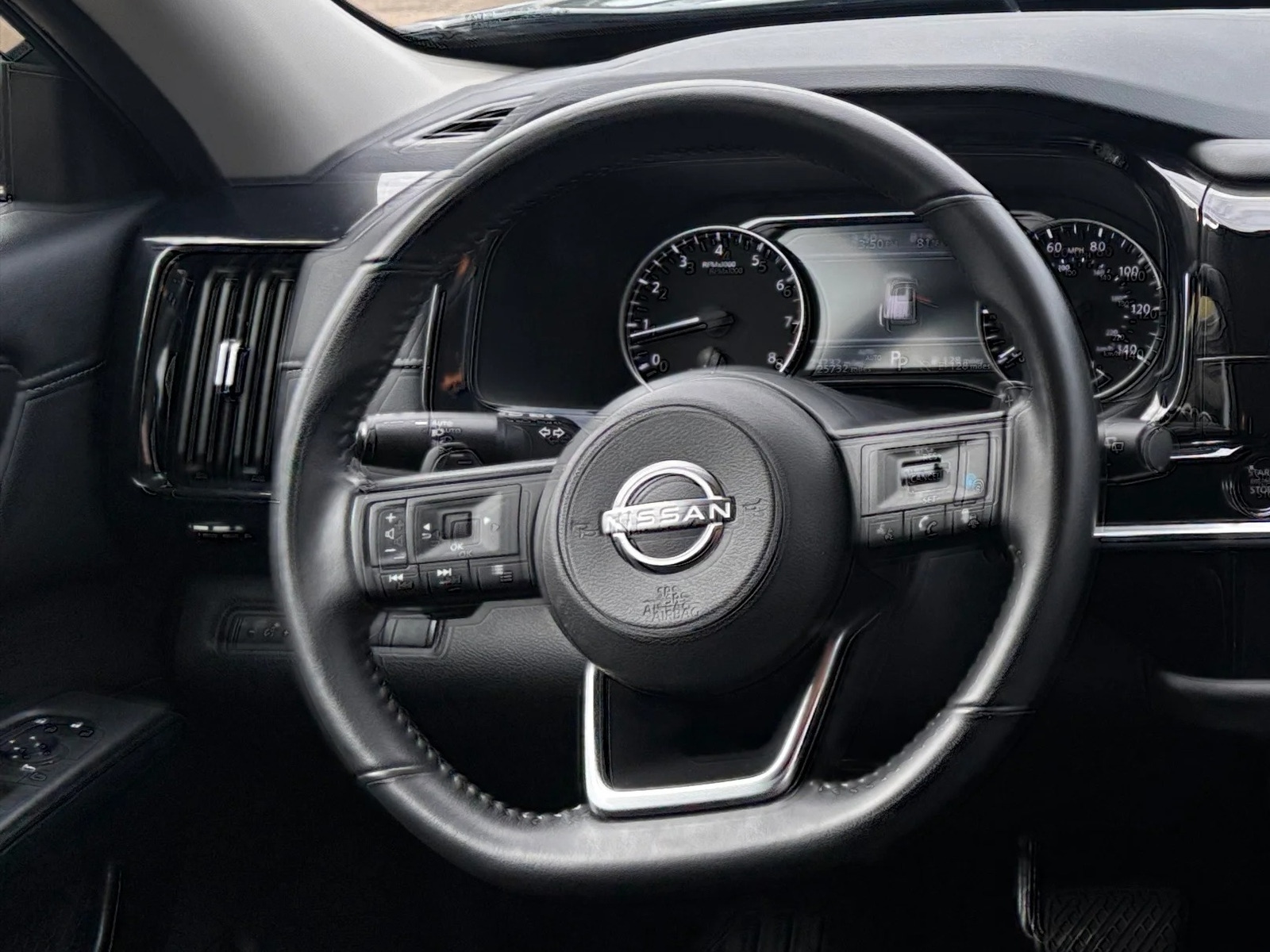 Thumbnail: 2025 Nissan Pathfinder - 5