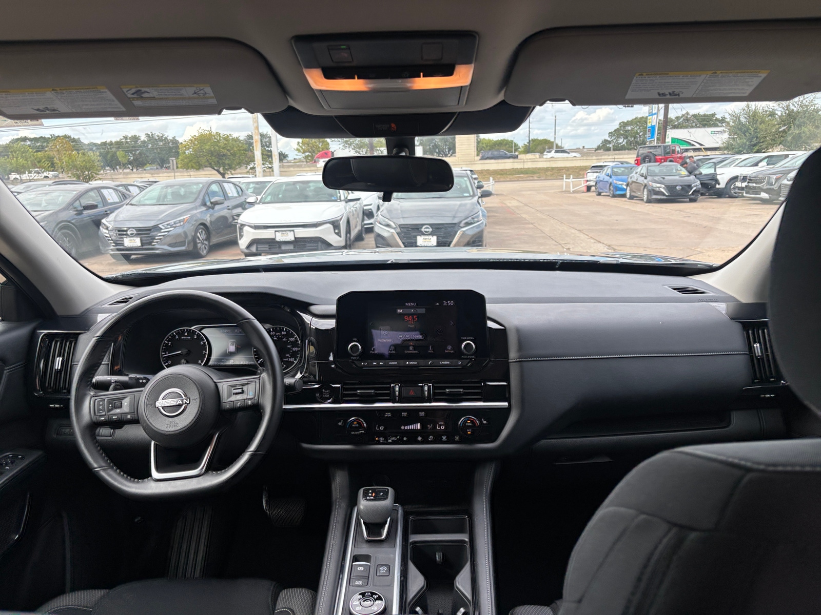 Thumbnail: 2025 Nissan Pathfinder - 3