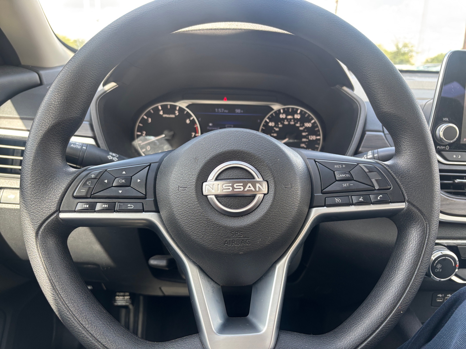 Thumbnail: 2025 Nissan Altima - 5