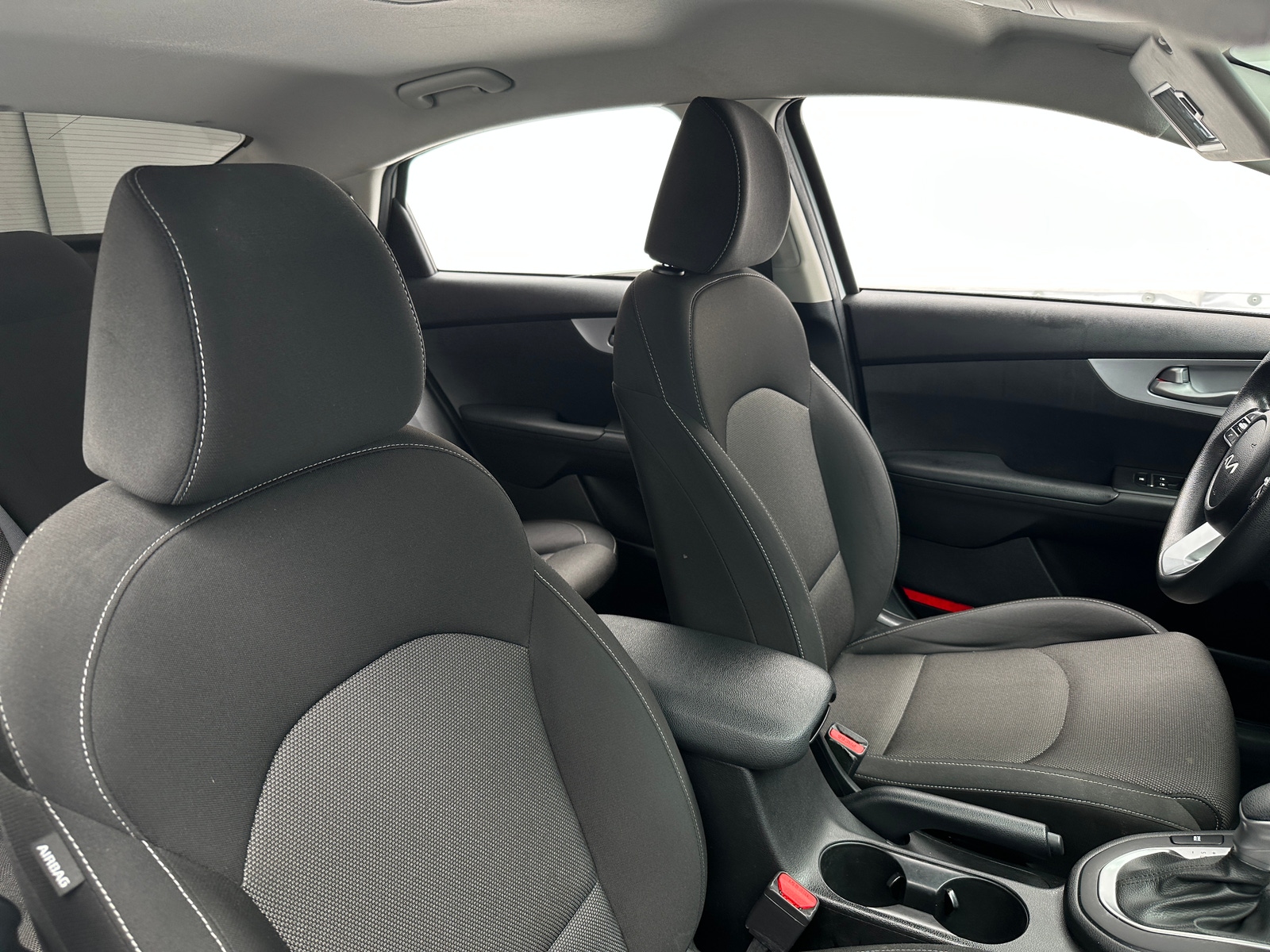 Thumbnail: 2022 Kia Forte - 2