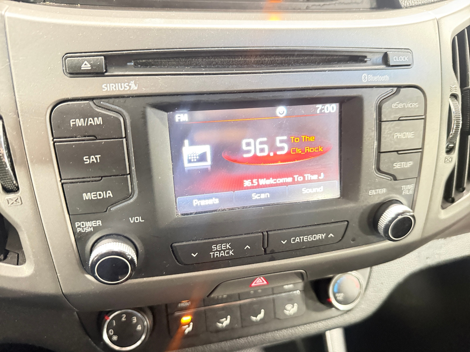 Thumbnail: 2014 Kia Sportage - 4