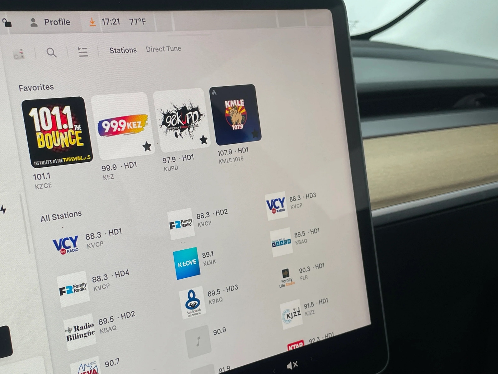 Thumbnail: 2023 Tesla Model 3 - 3