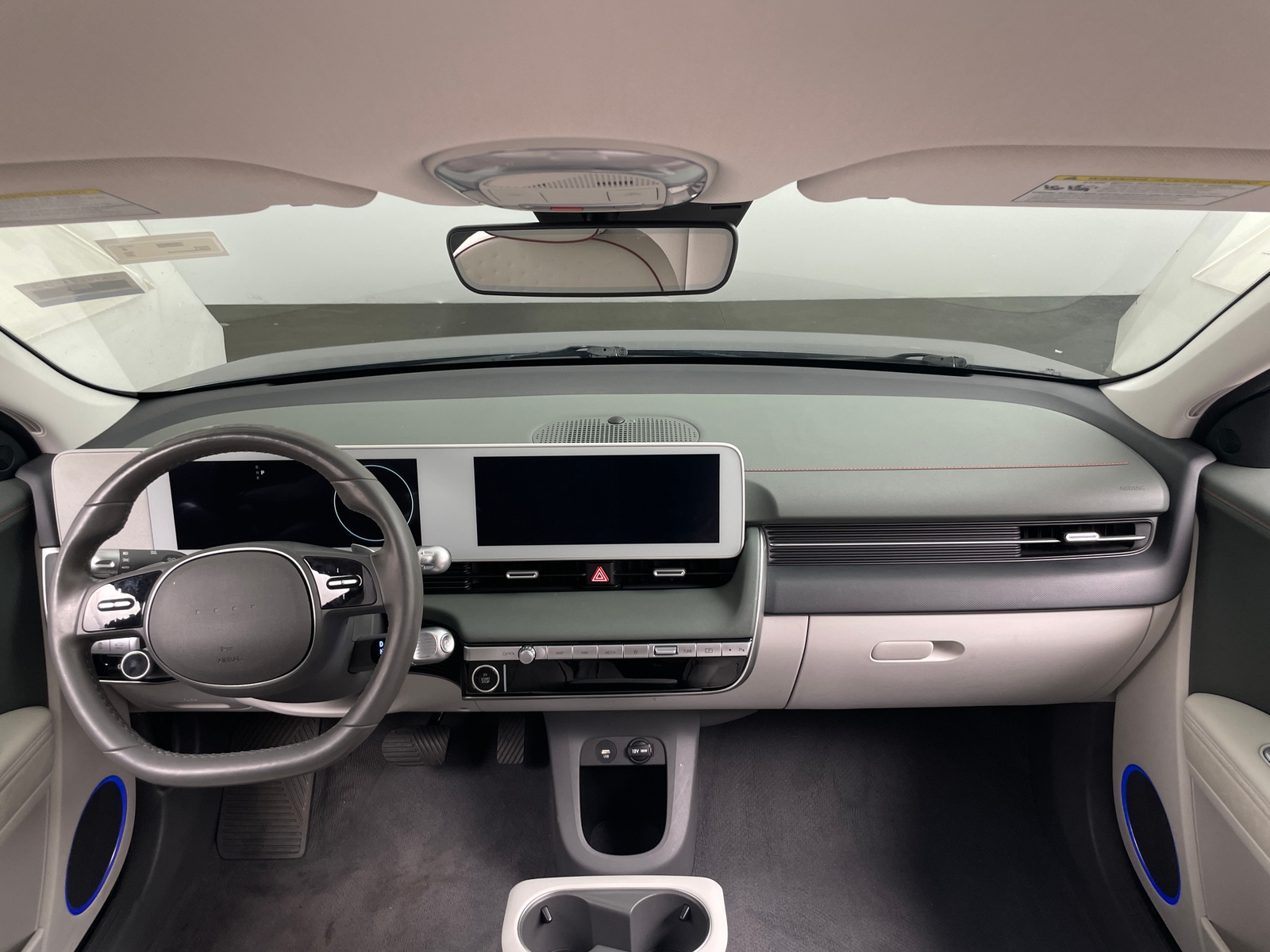 Thumbnail: 2023 Hyundai Ioniq 5 - 2