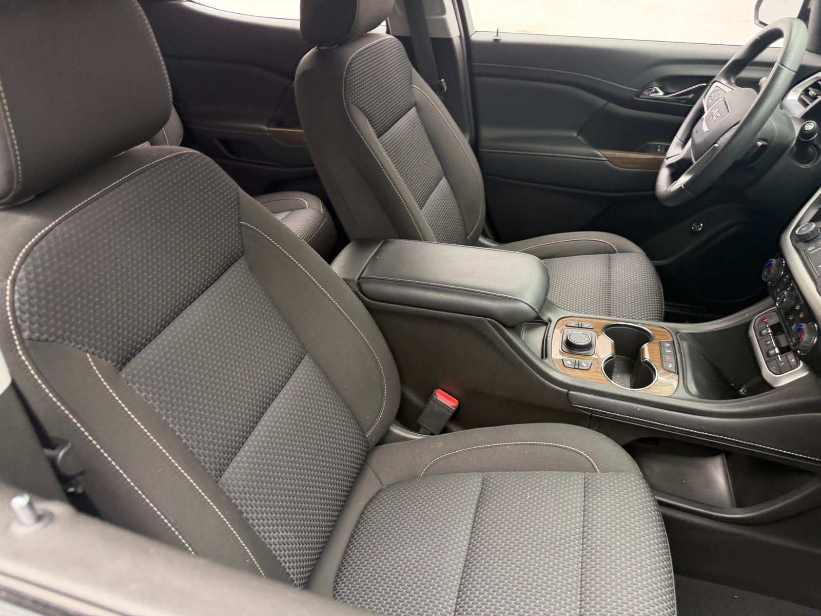 Thumbnail: 2023 GMC Acadia - 2