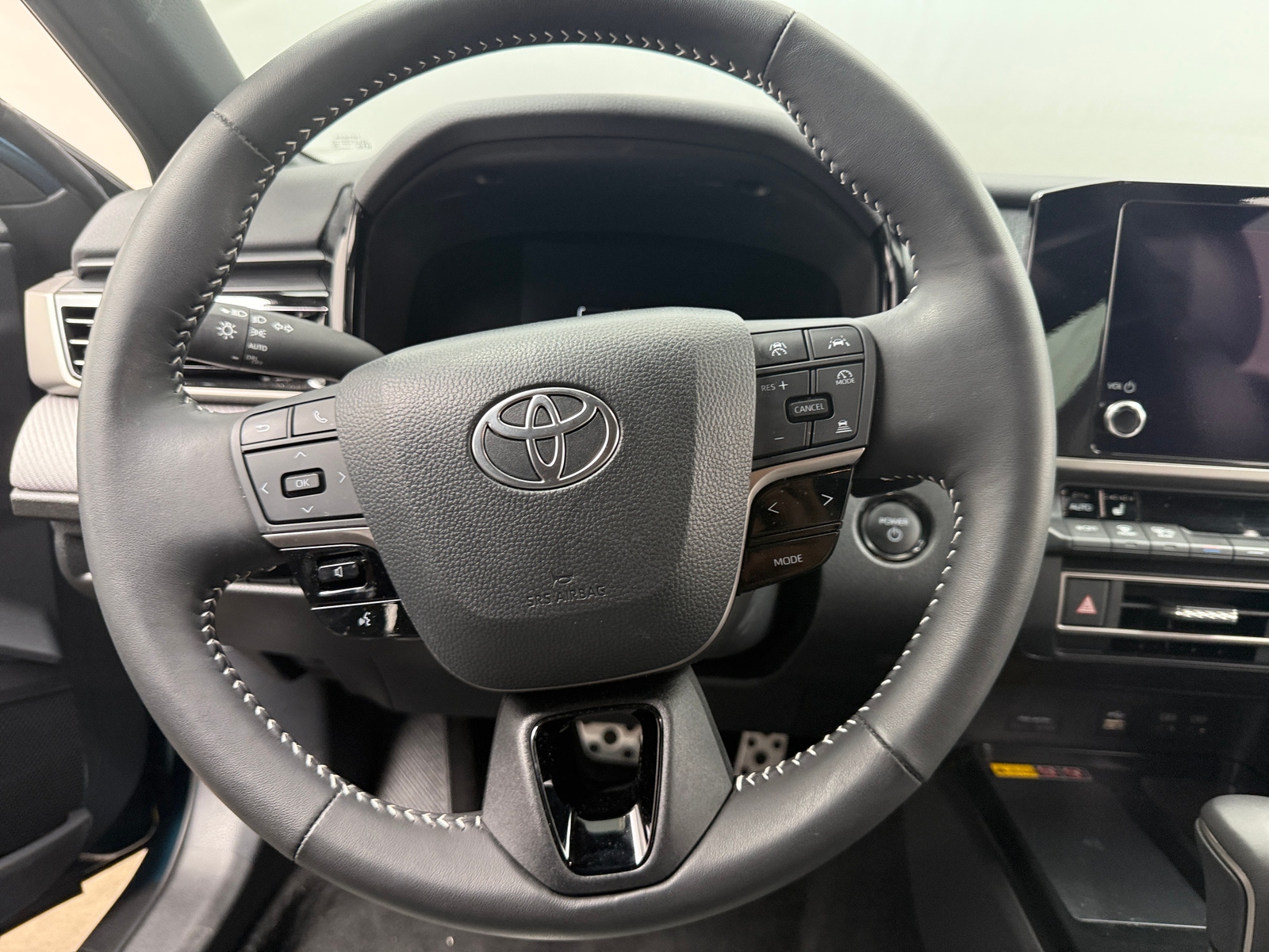 Thumbnail: 2025 Toyota Camry - 5