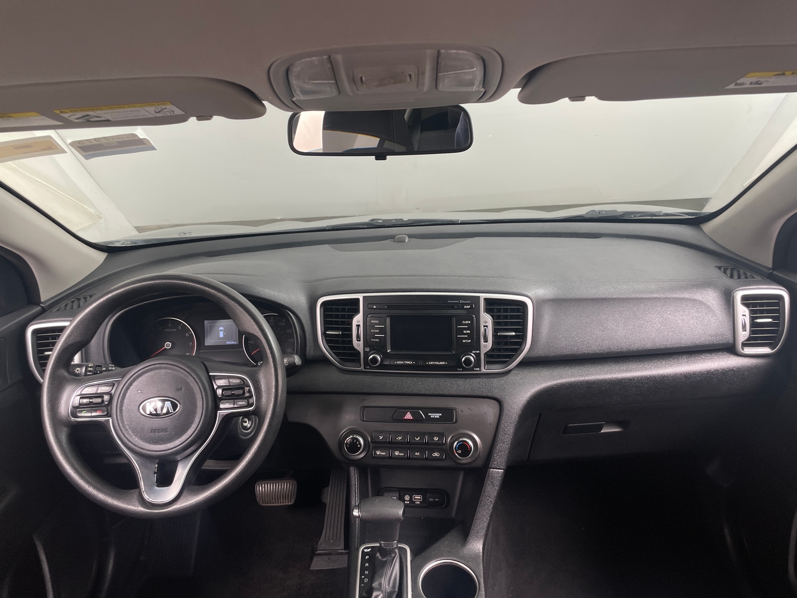 Thumbnail: 2017 Kia Sportage - 3