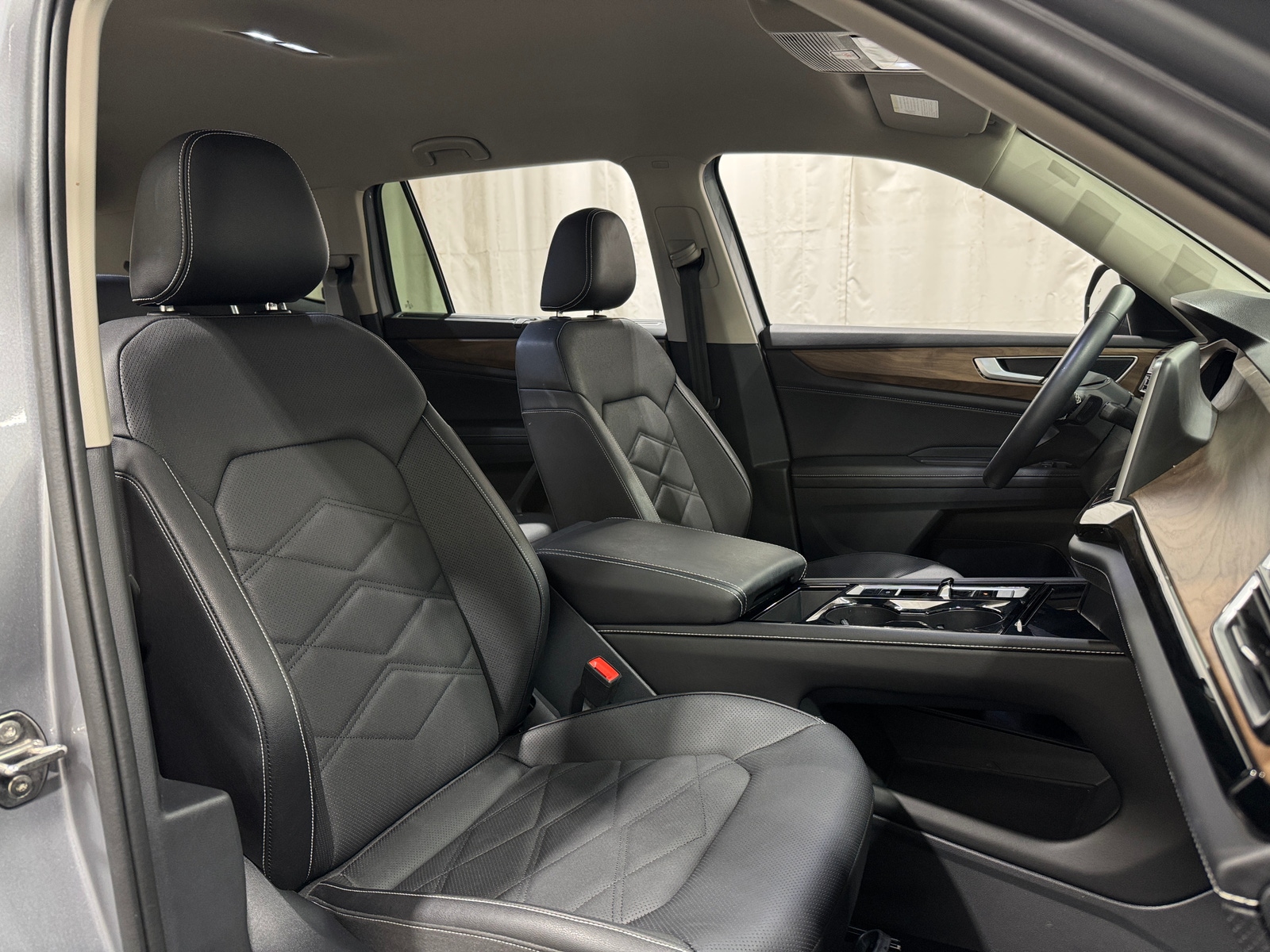 Thumbnail: 2026 Volkswagen Atlas - 2