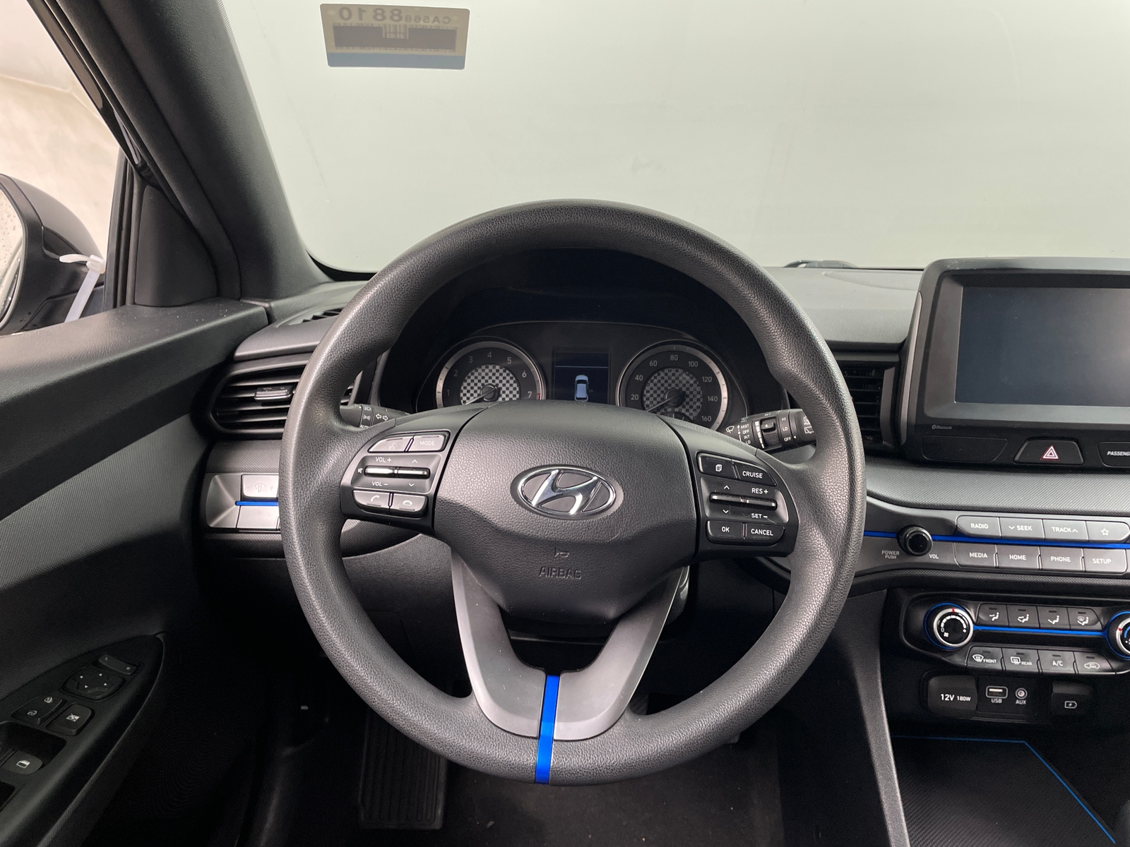 Thumbnail: 2020 Hyundai Veloster - 5