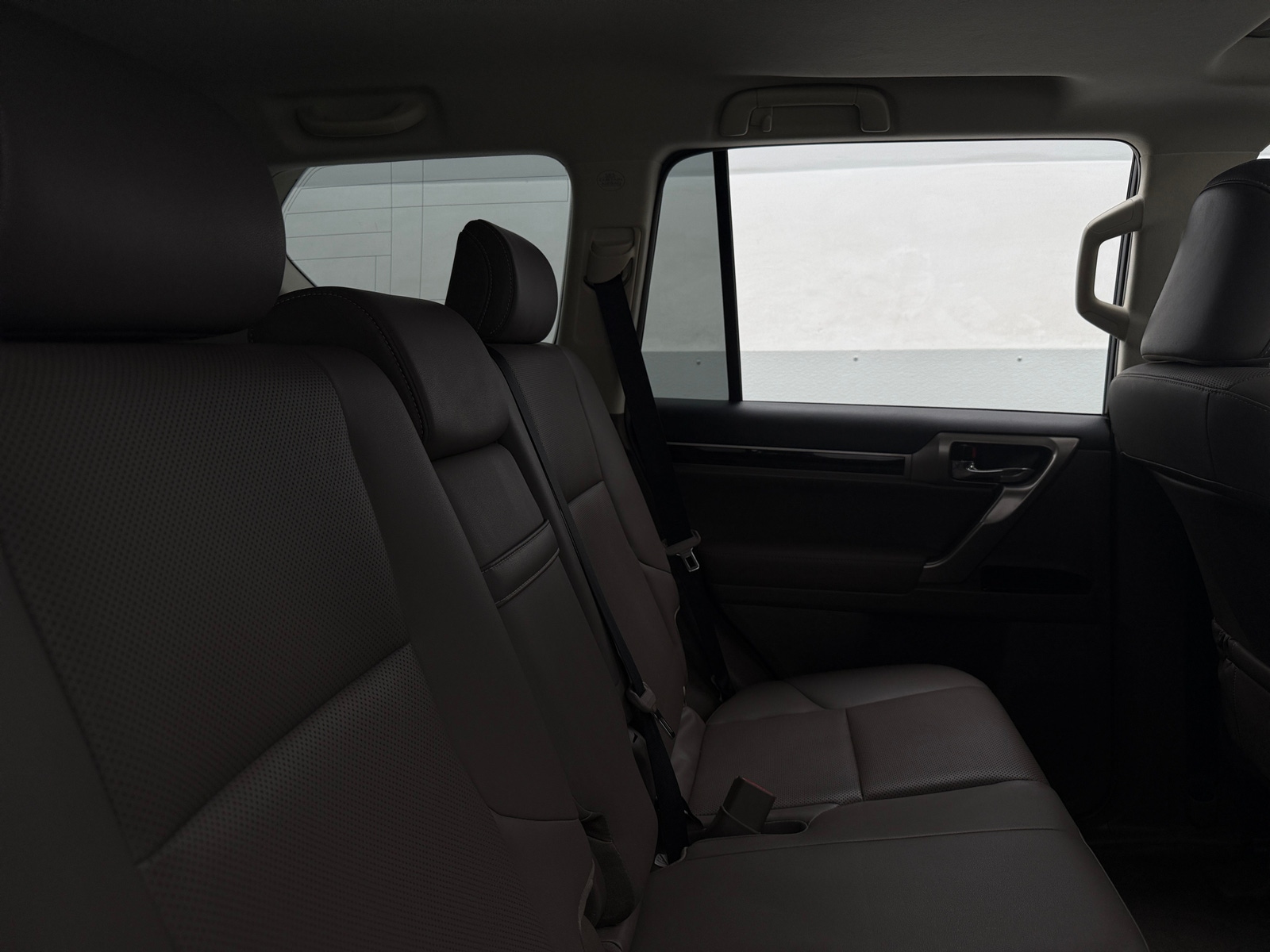 Thumbnail: 2016 Lexus GX - 6