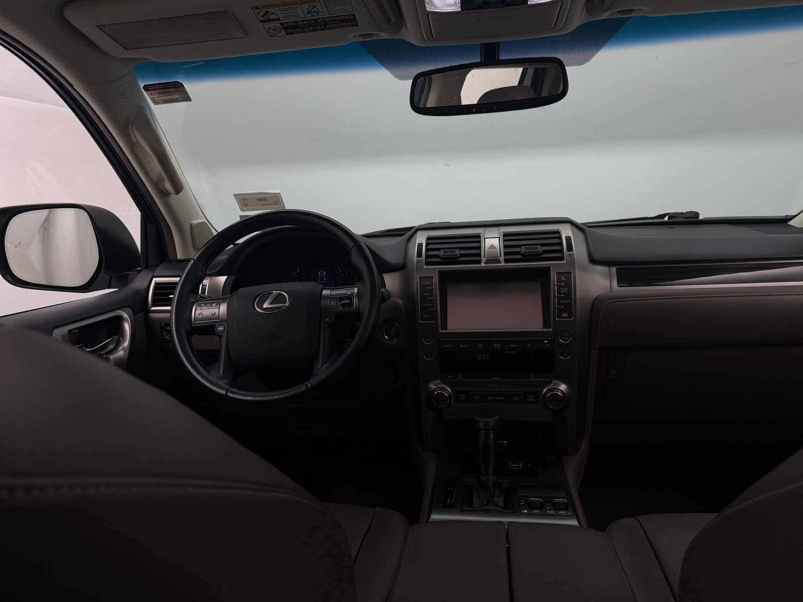 Thumbnail: 2016 Lexus GX - 3
