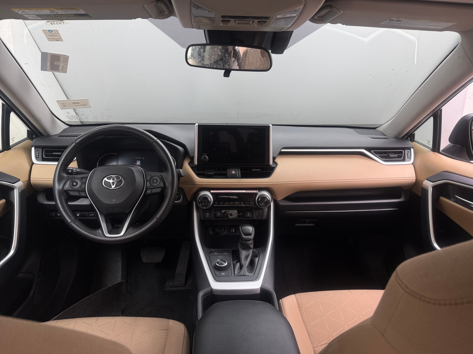 Thumbnail: 2024 Toyota RAV4 - 3