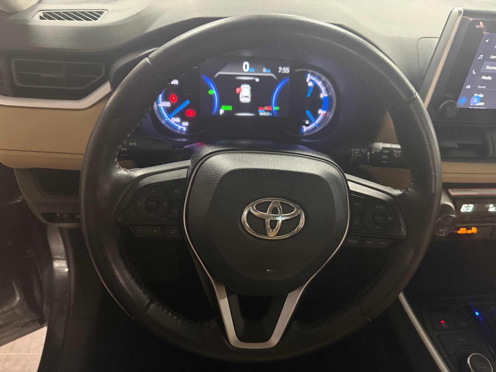 Thumbnail: 2024 Toyota RAV4 - 5