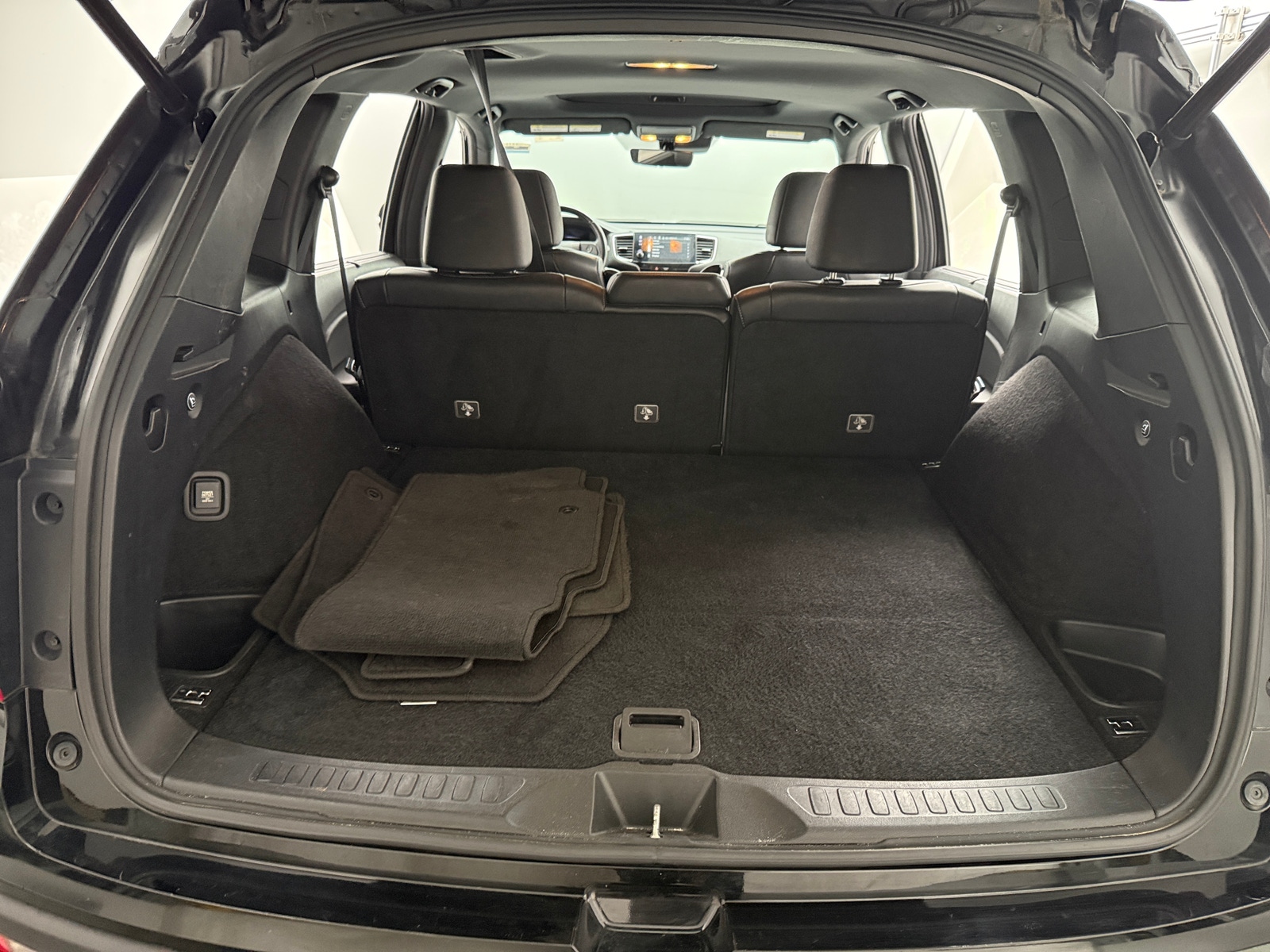 Thumbnail: 2019 Honda Passport - 6