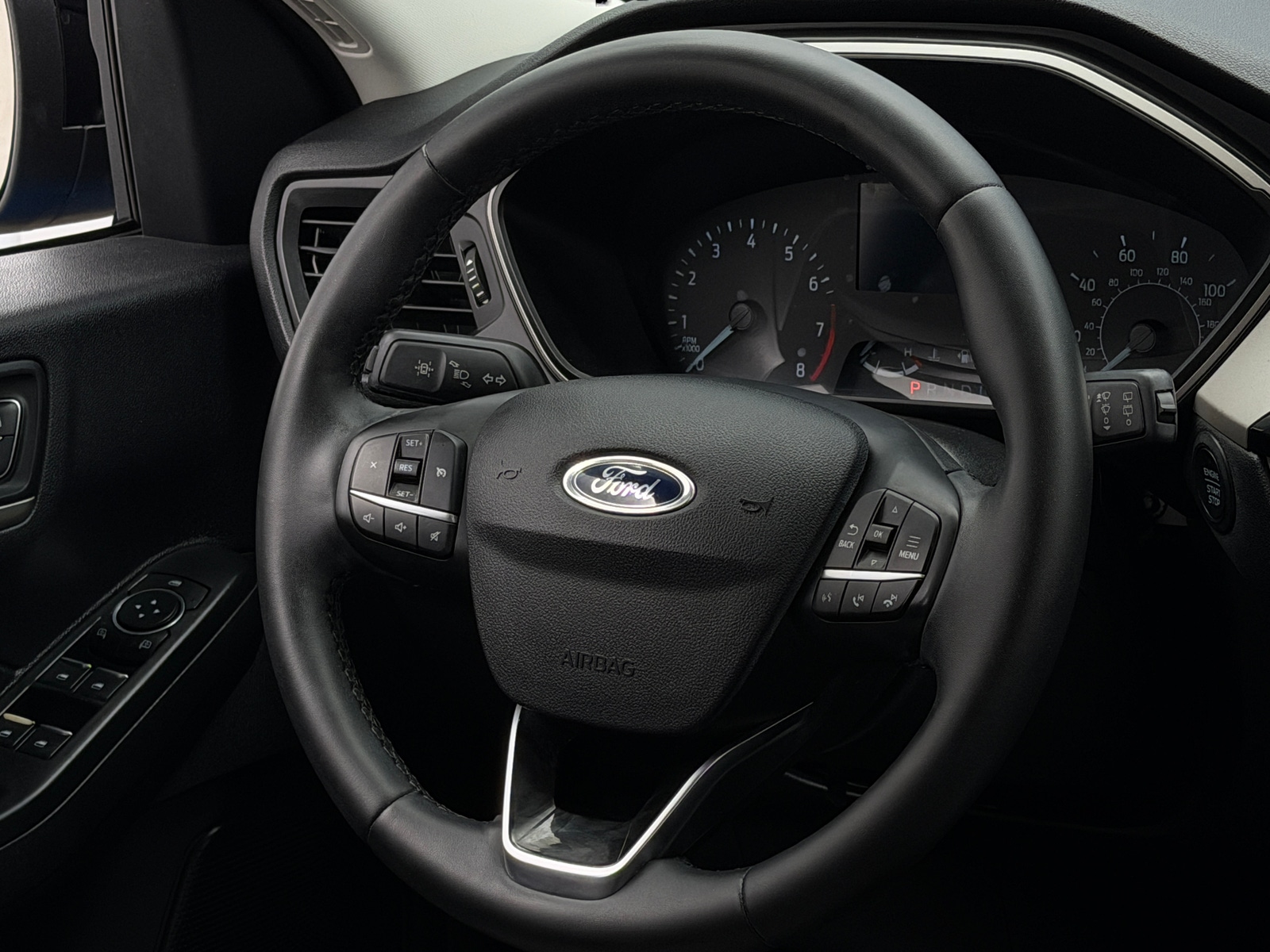 Thumbnail: 2021 Ford Escape - 5