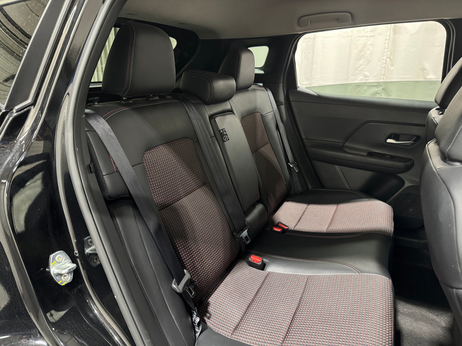 Thumbnail: 2026 Nissan Kicks - 5