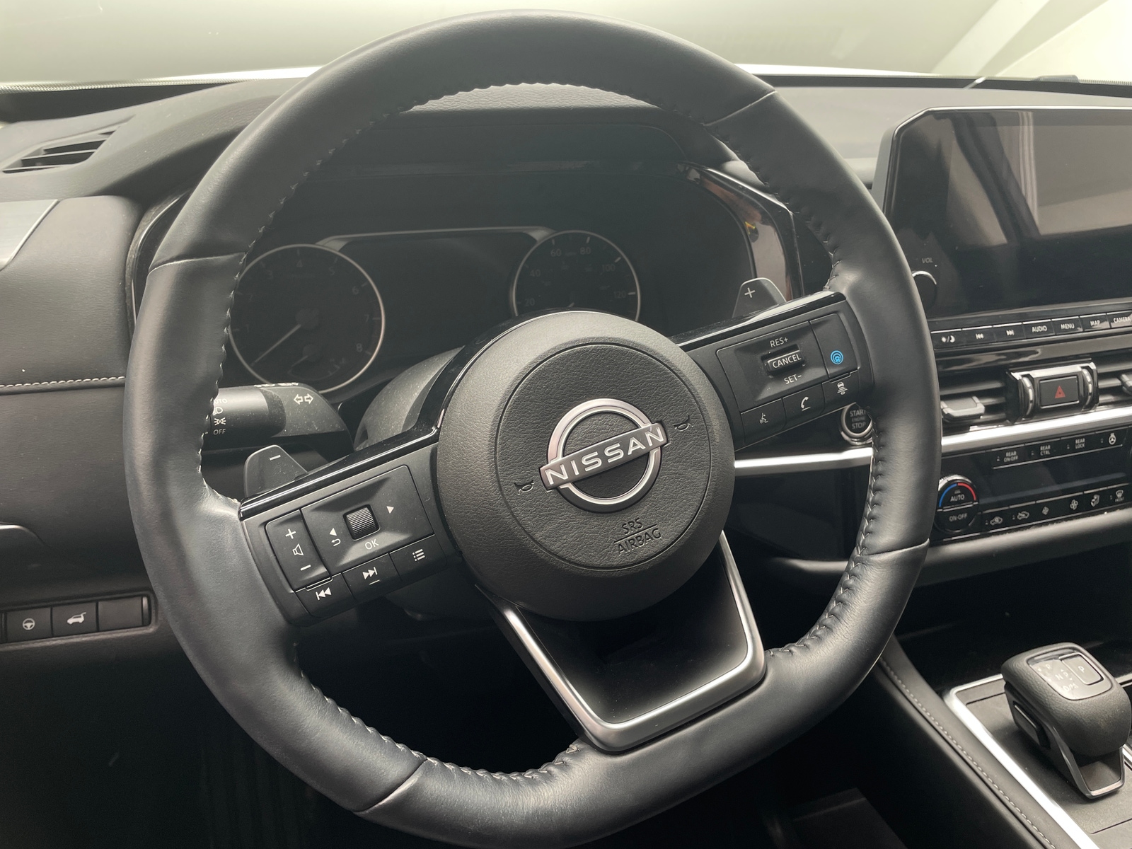 Thumbnail: 2024 Nissan Pathfinder - 4