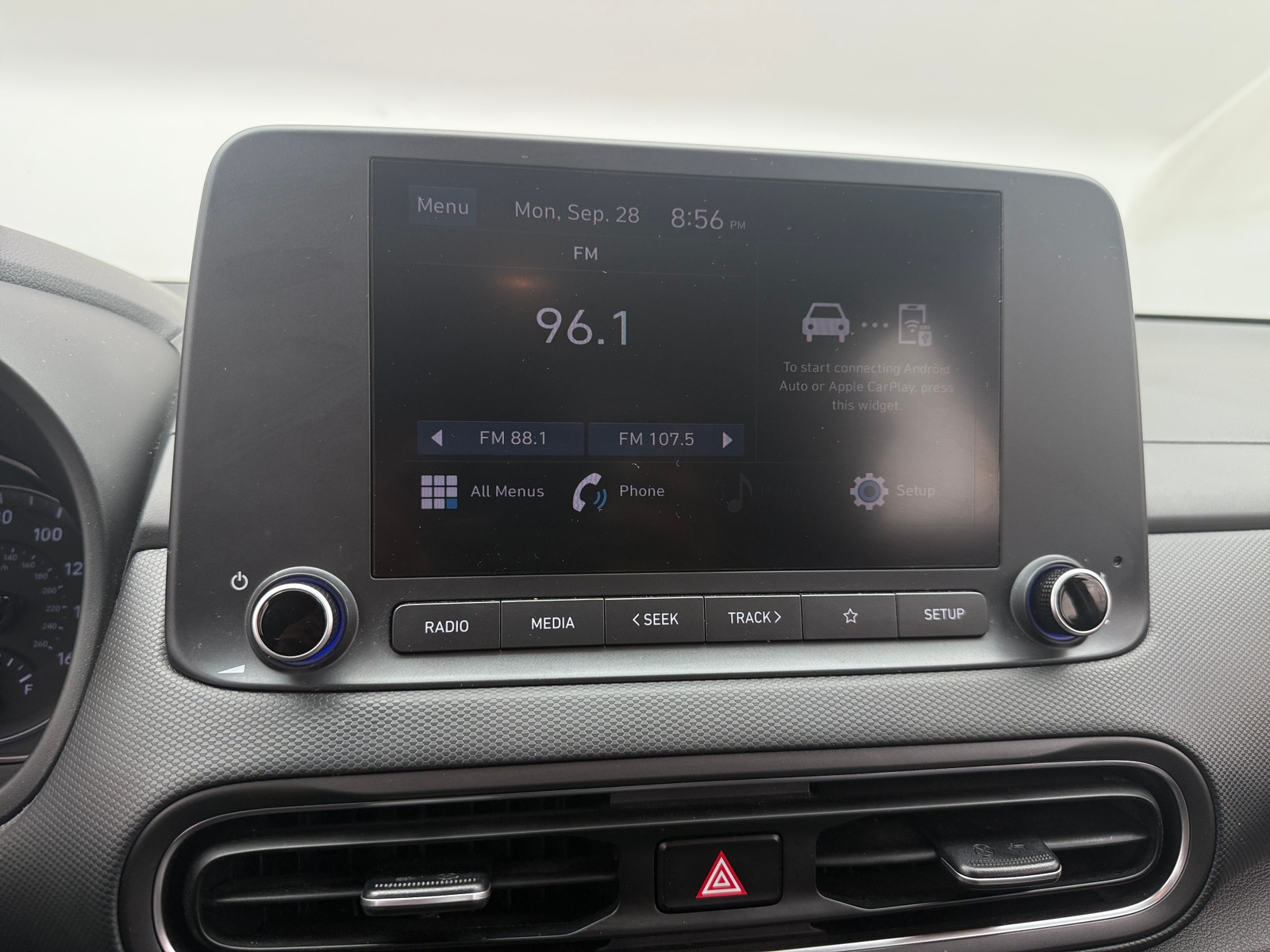 Thumbnail: 2023 Hyundai Kona - 4