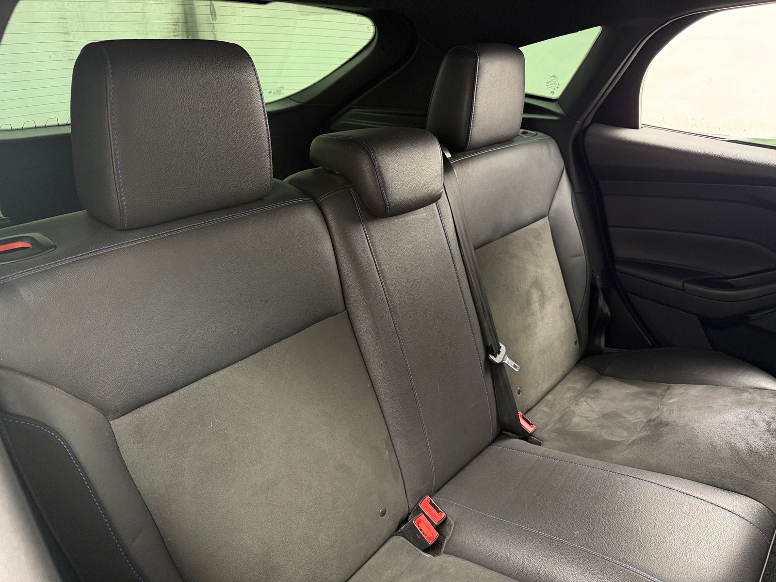 Thumbnail: 2016 Ford Focus - 6