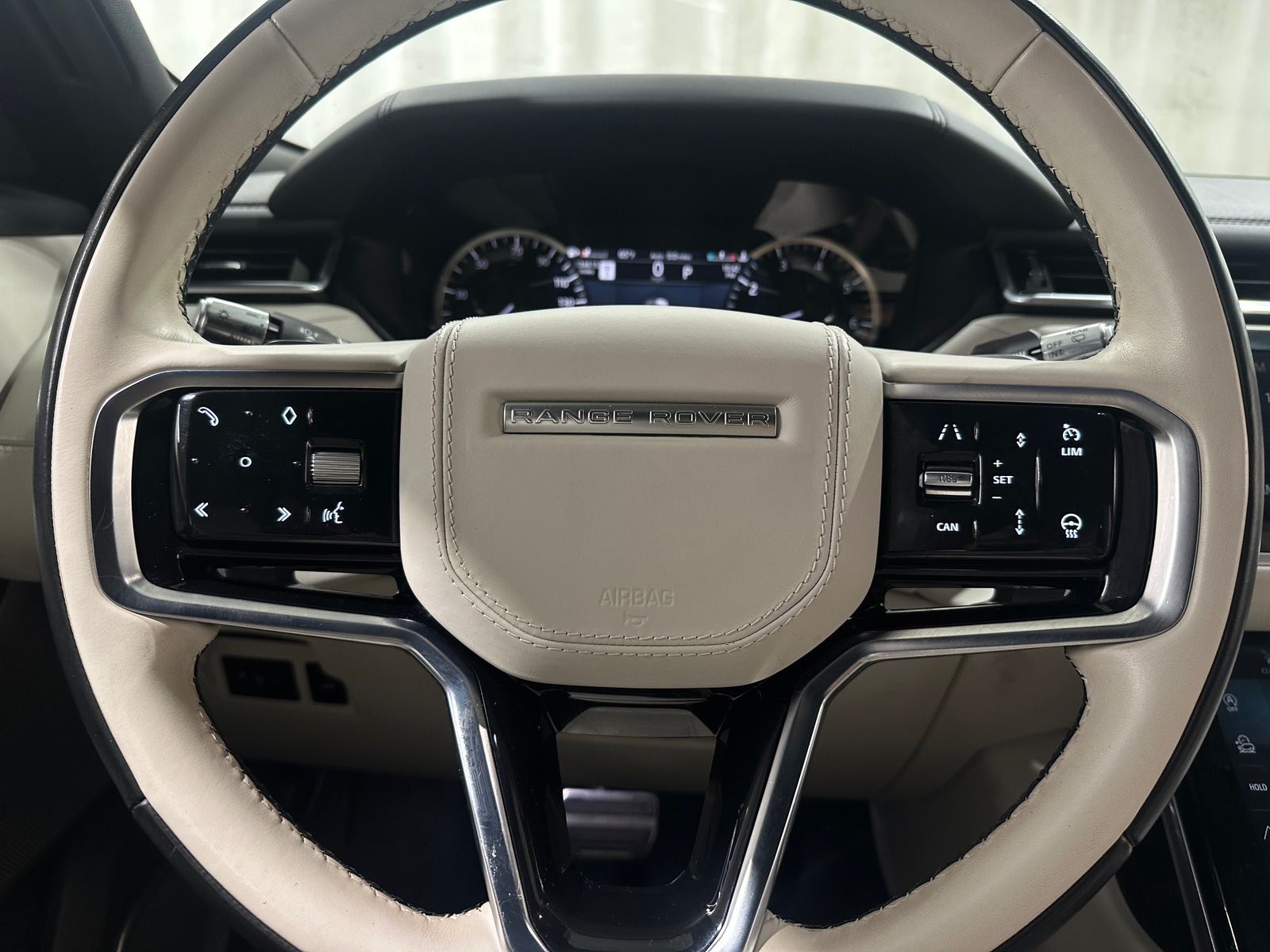 Thumbnail: 2022 Land Rover Range Rover Velar - 5