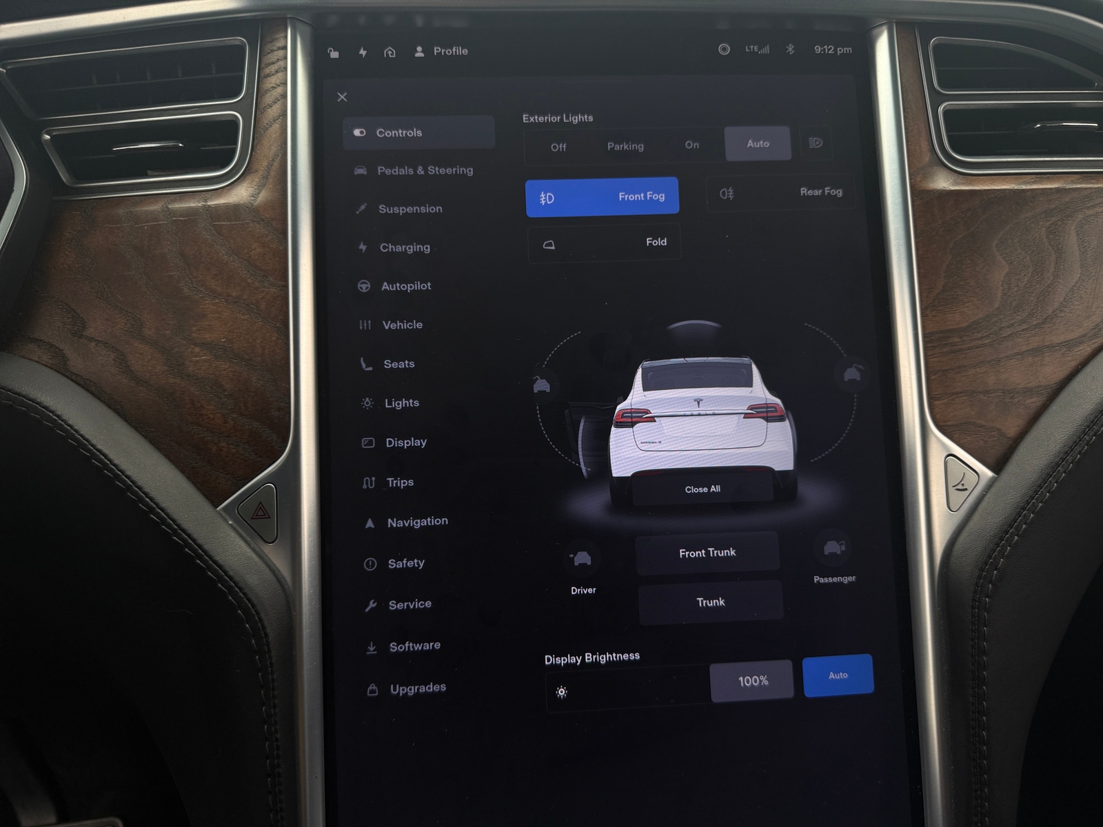 Thumbnail: 2018 Tesla Model X - 3