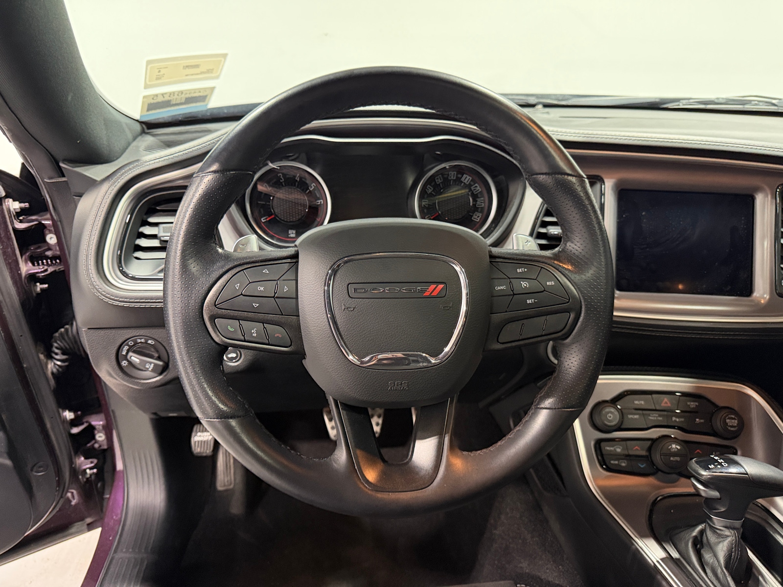 Thumbnail: 2022 Dodge Challenger - 3