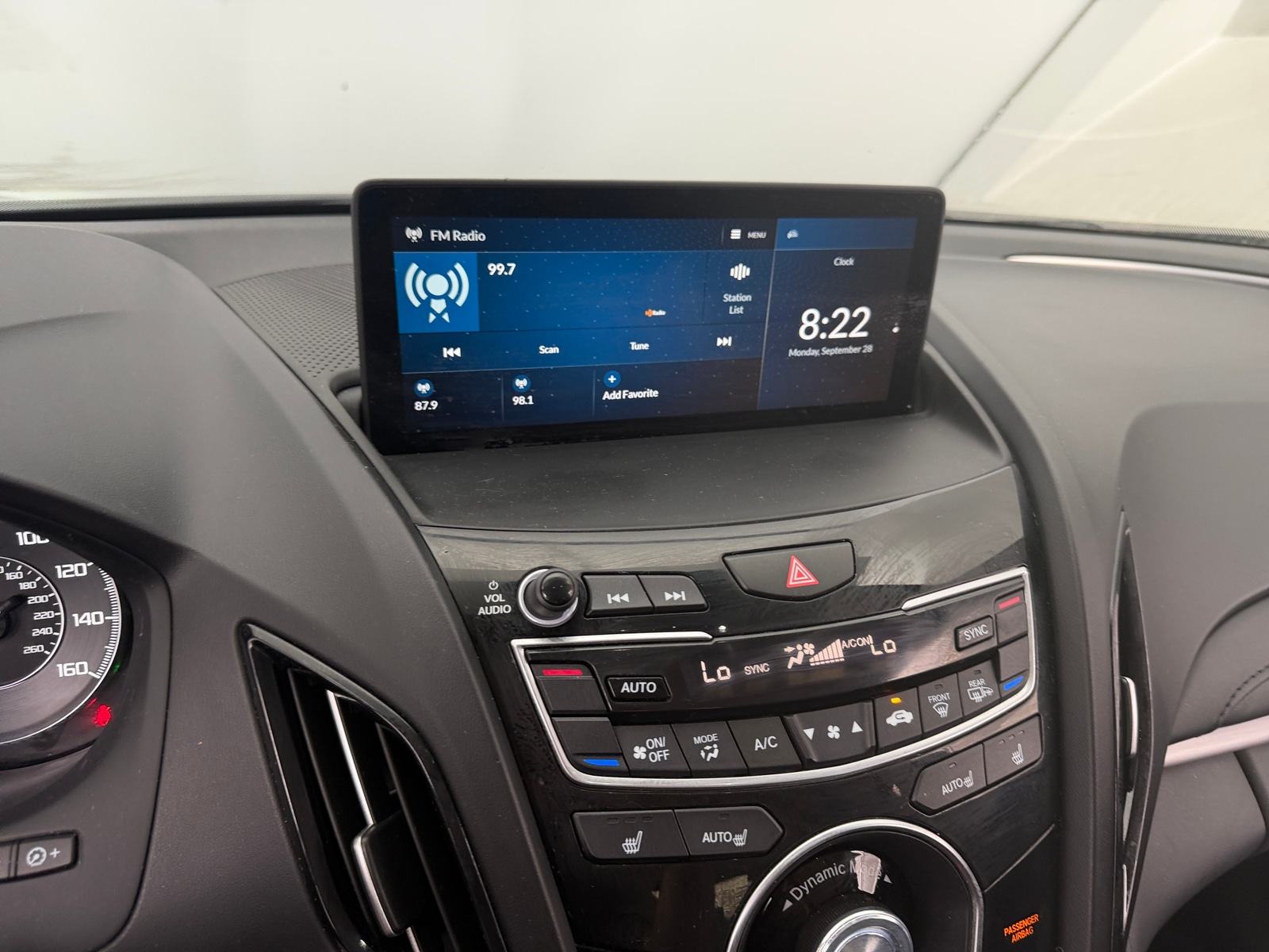 Thumbnail: 2019 Acura RDX - 4