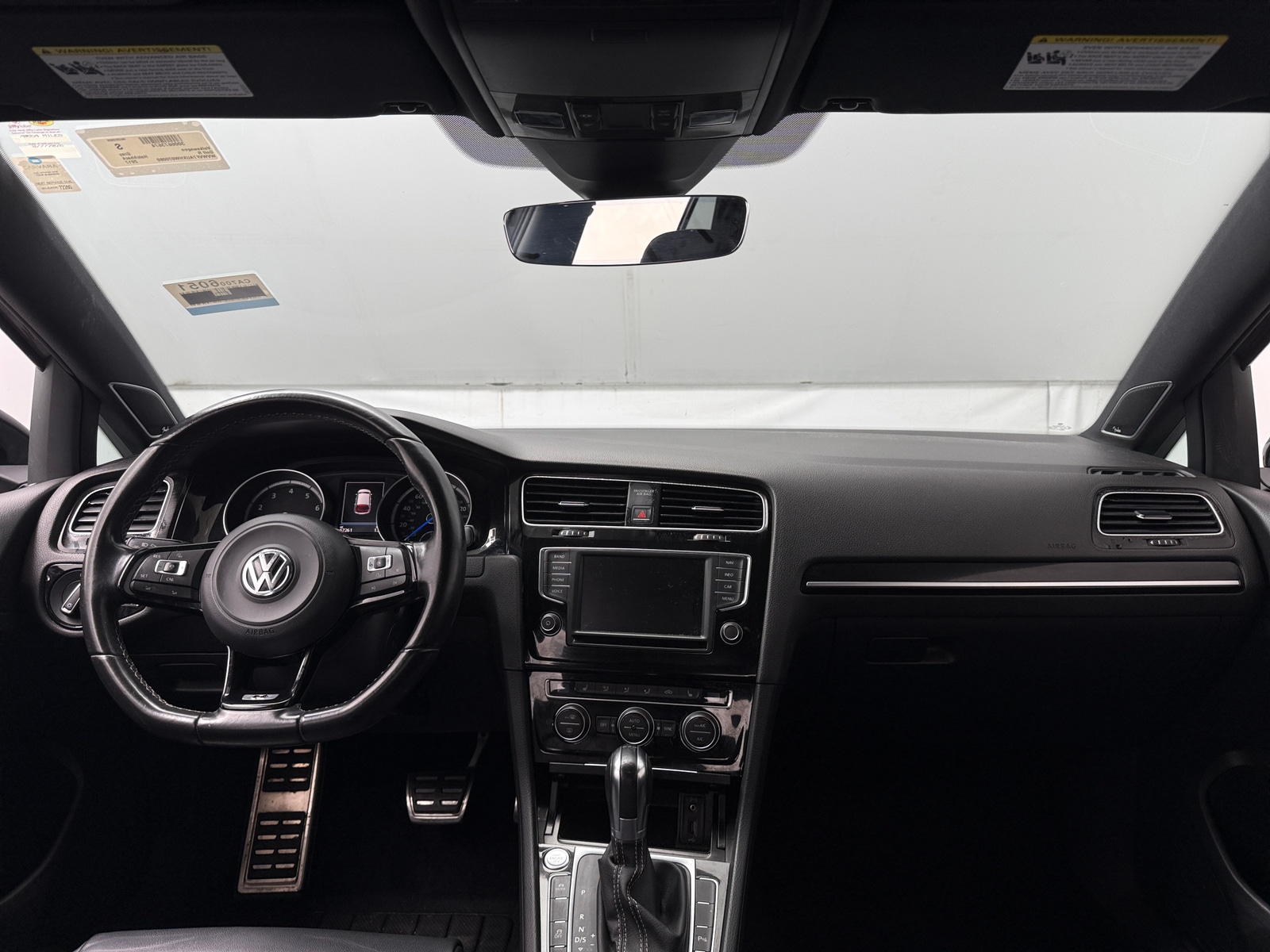 Thumbnail: 2017 Volkswagen Golf - 2